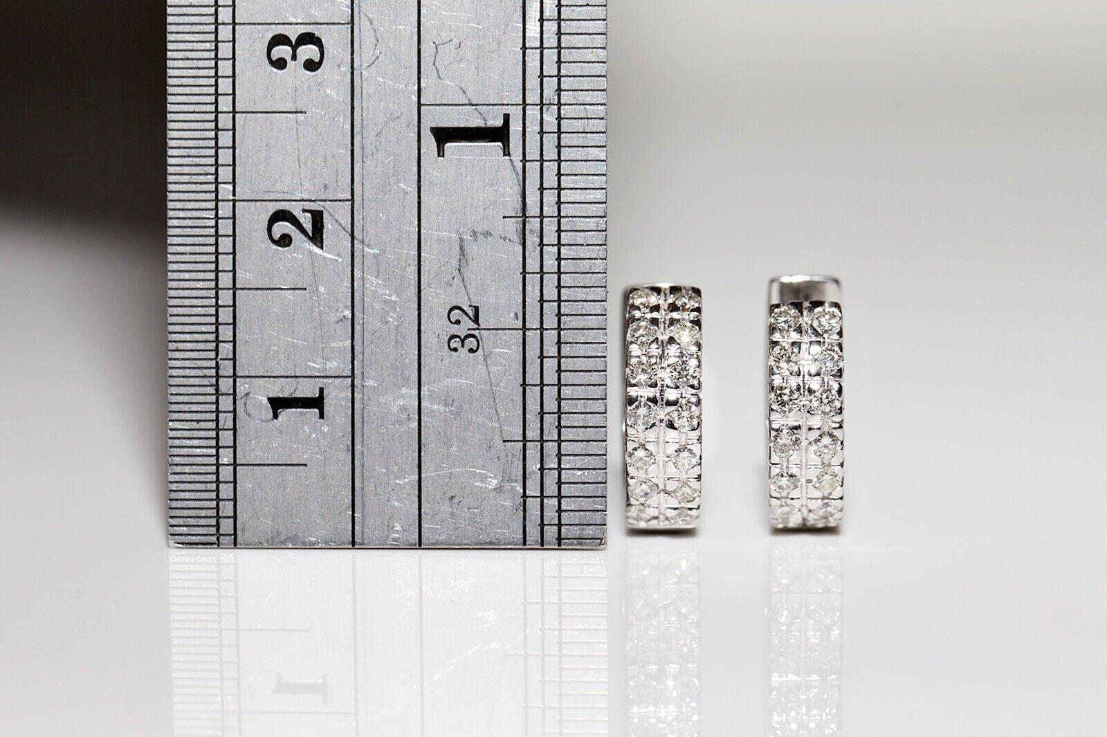 Ohrring aus 18 Karat Gold mit natürlichen Diamanten im Creolen-Stil, dekoriert Damen im Angebot