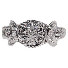 Vintage 18k Gold Natural Diamond Decorated Solitaire Rope Design Ring