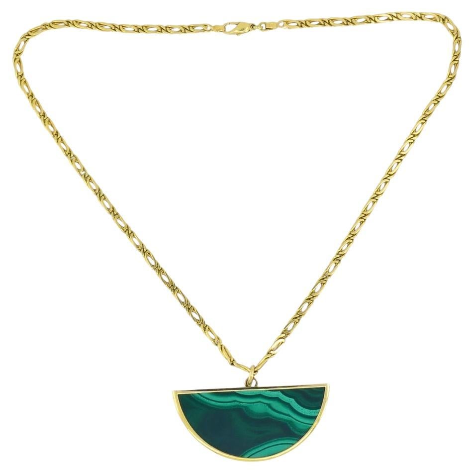 Collana vintage in oro 18k con ciondolo in malachite e catena ovale A Link