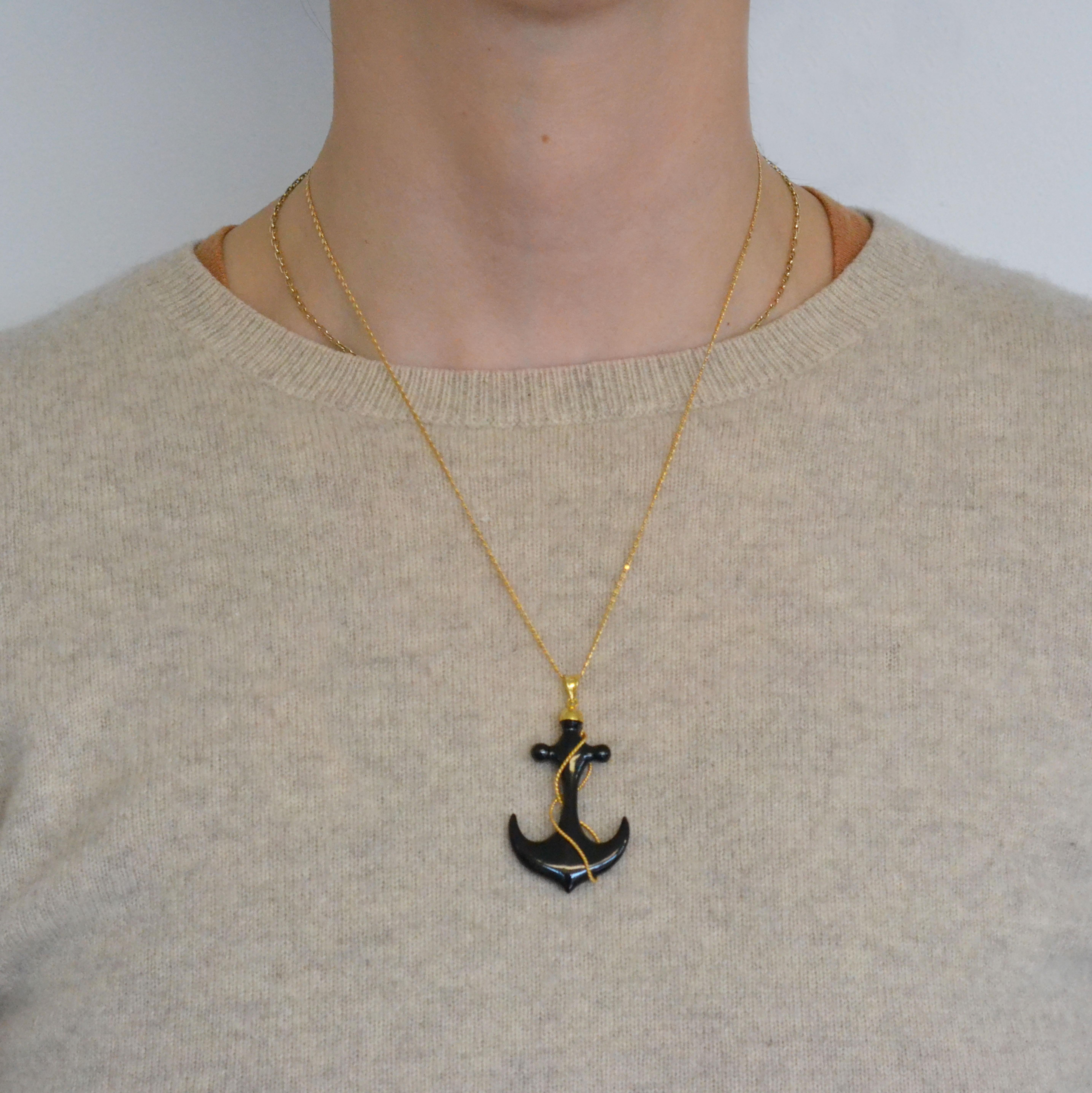 anchor pendant design