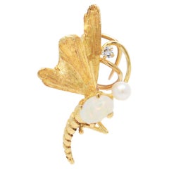 Spilla d'epoca in oro 18k, opale, perle e diamanti con libellula/farfalla figurata