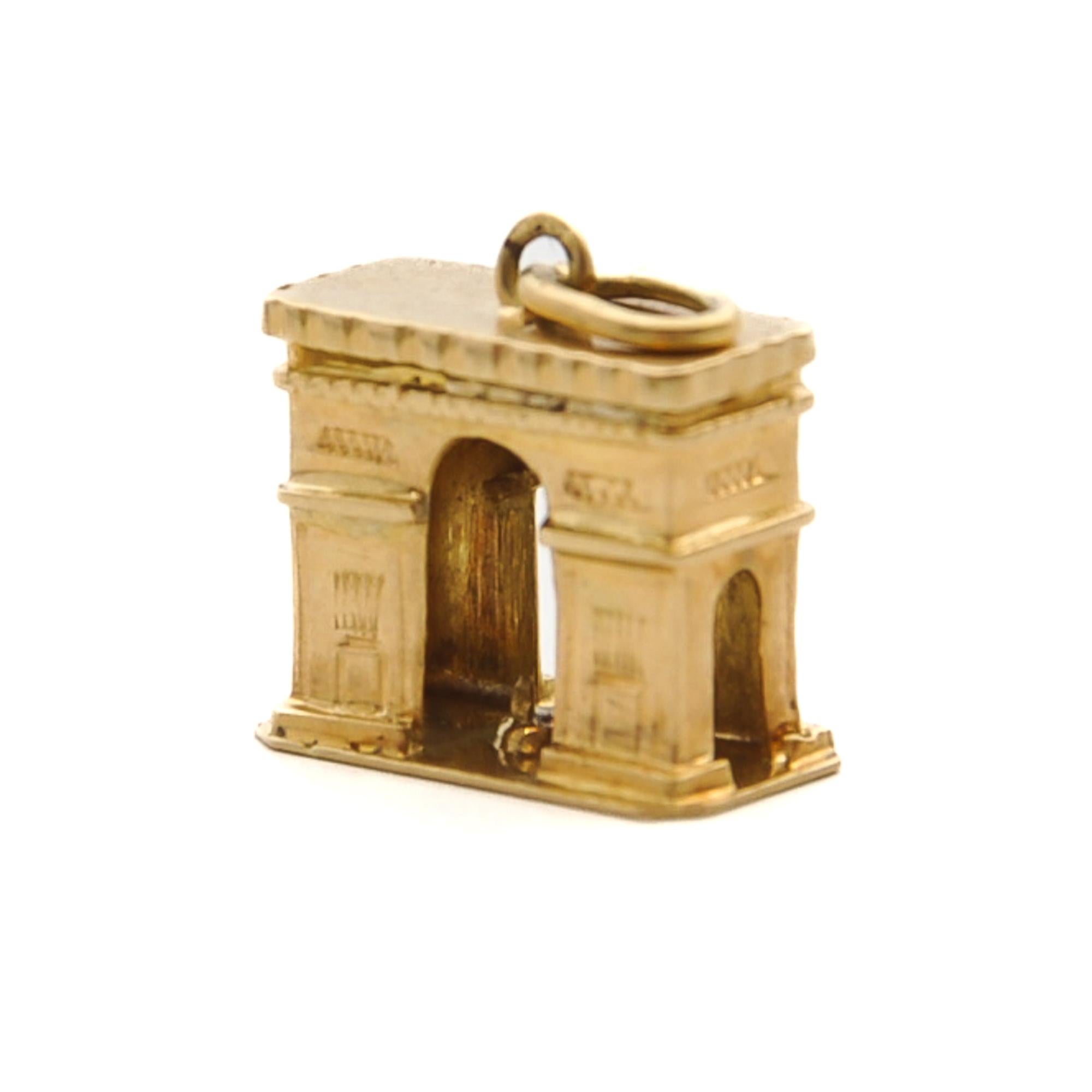 Vintage 18k Gold Paris Arc De Triomphe Charm Pendant 1