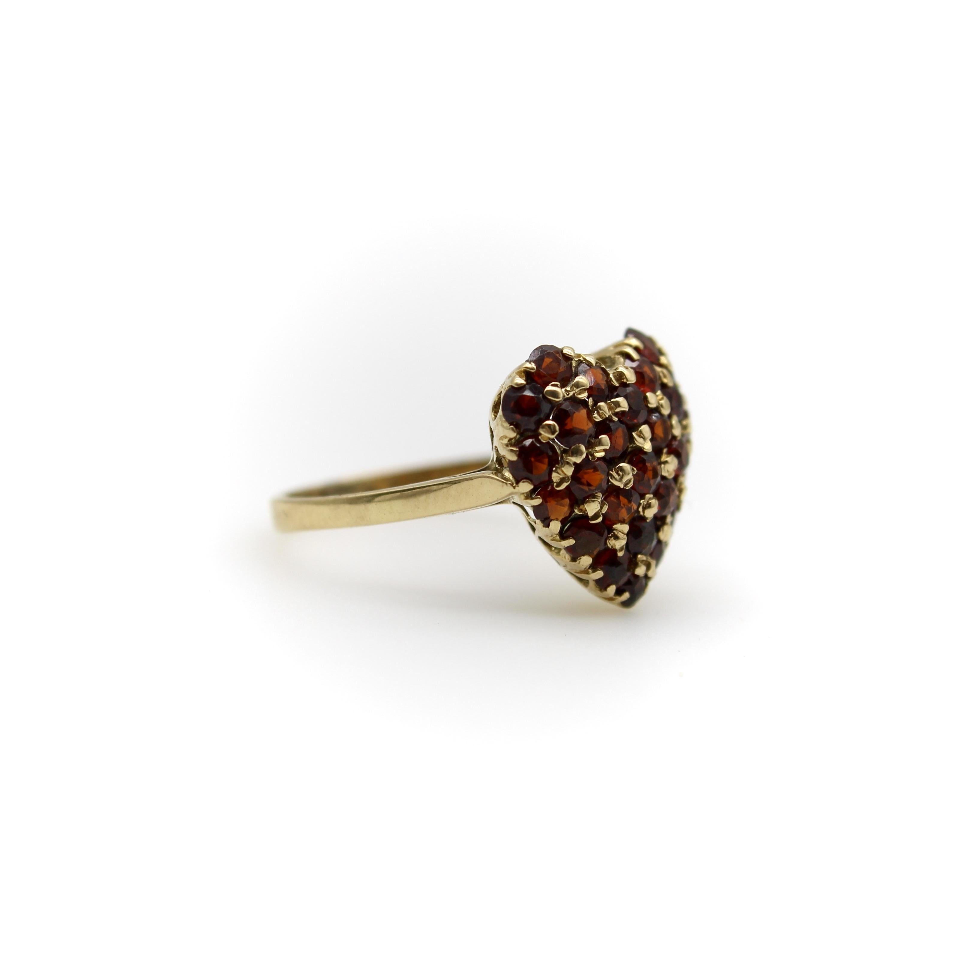 Modern Vintage 18K Gold Pave Garnet Heart Ring For Sale