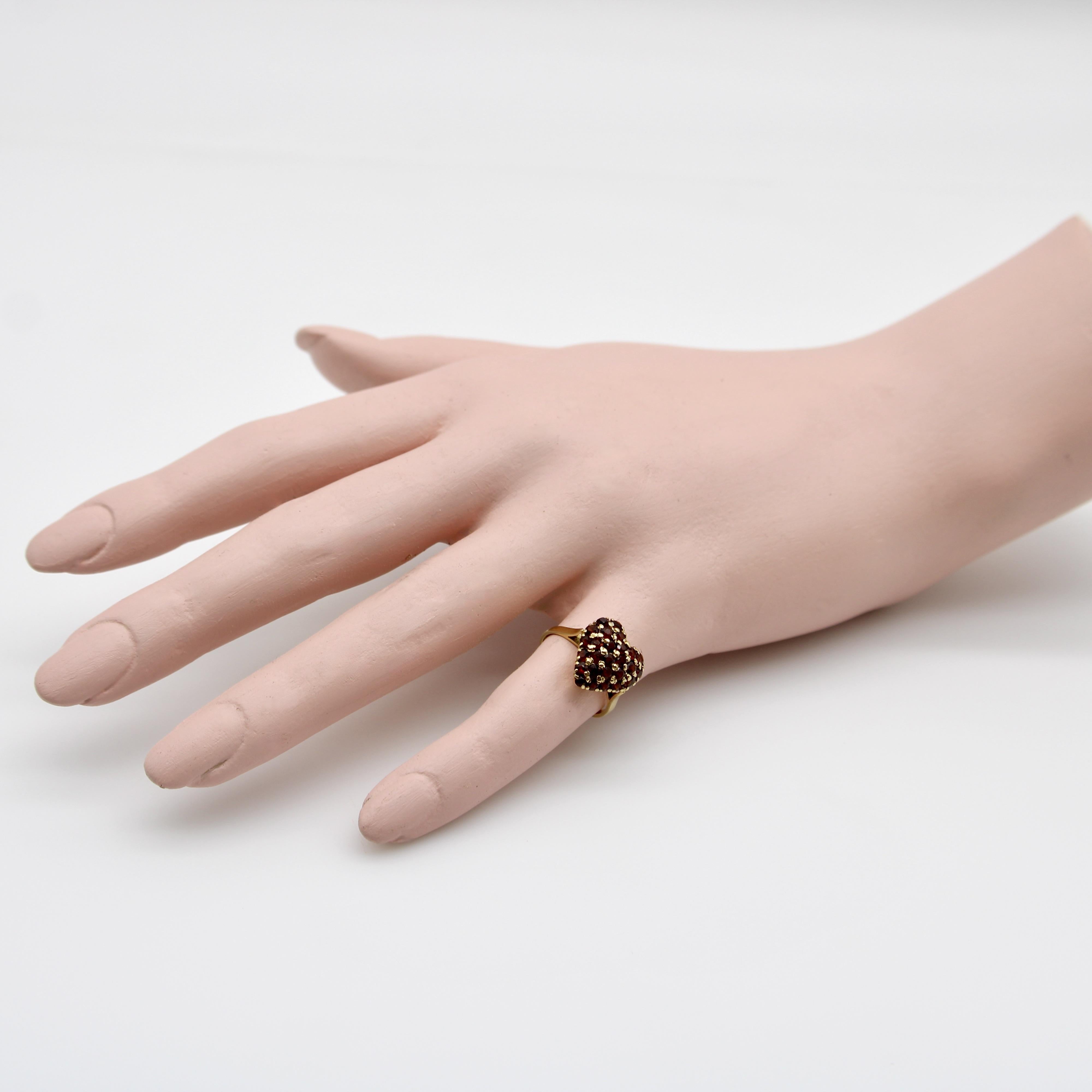Vintage 18K Gold Pave Garnet Heart Ring For Sale 1