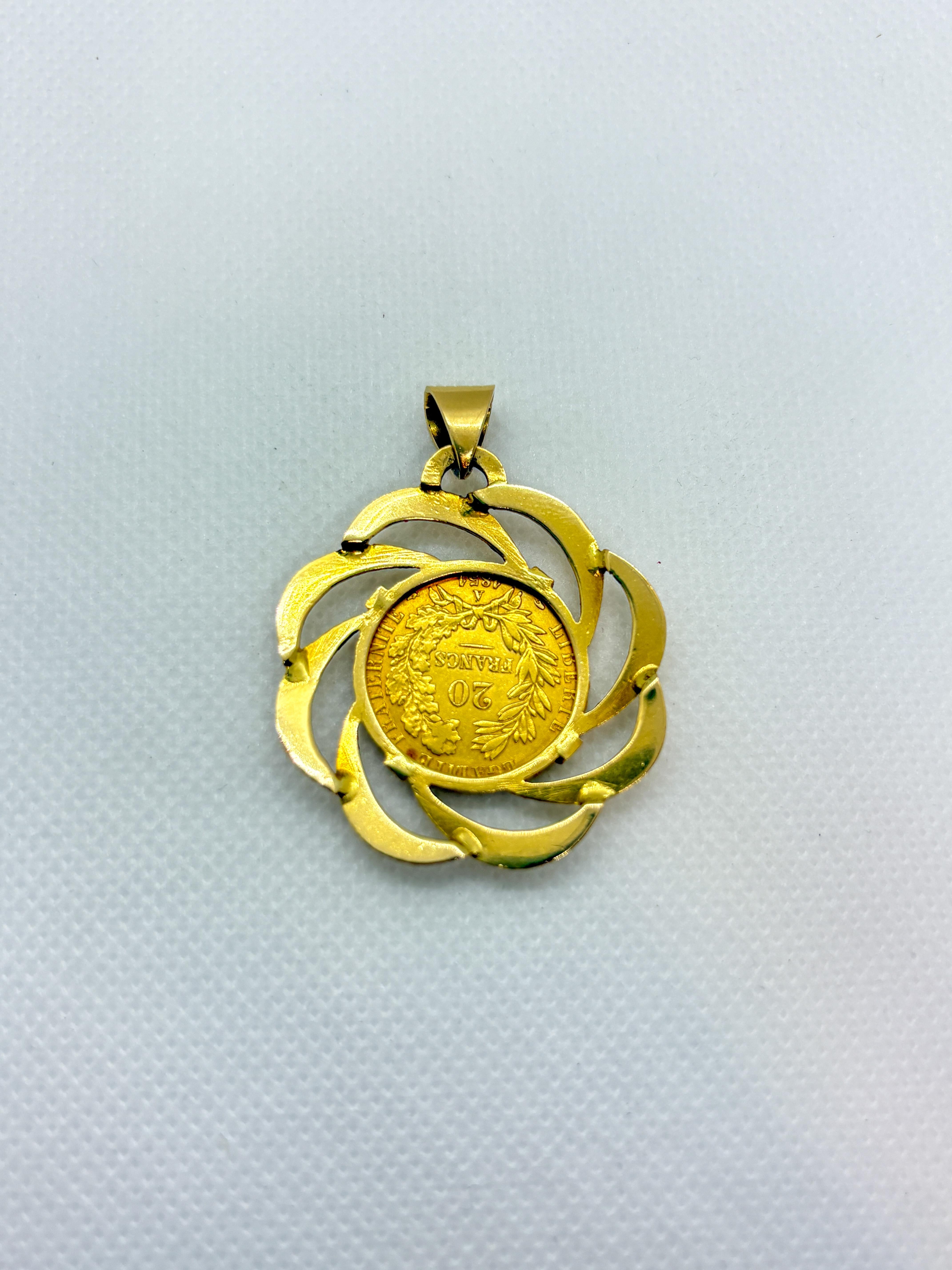 Pendentif Vintage en or 18k représentant une pièce de 20 Francs Cérès (1851 A) - Aigle Français en vente 7