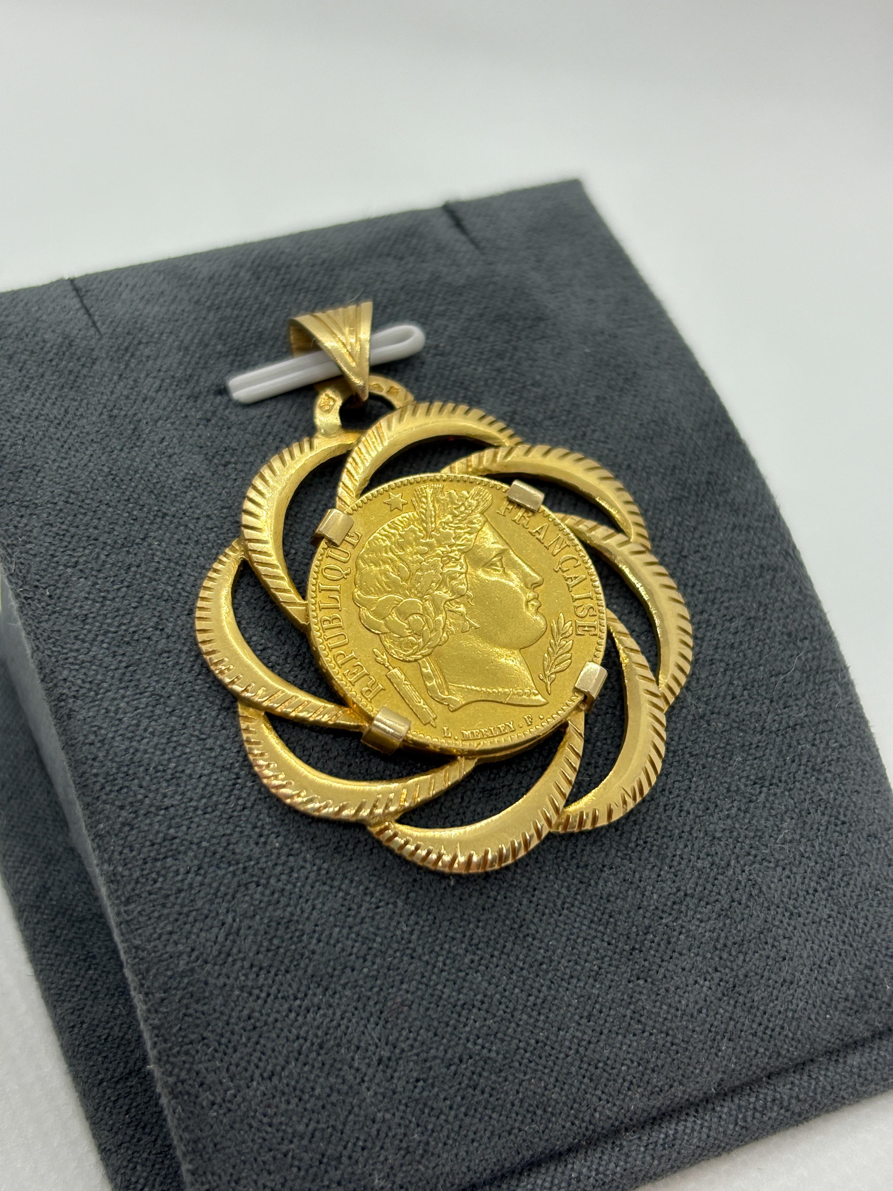Pendentif Vintage en or 18k représentant une pièce de 20 Francs Cérès (1851 A) - Aigle Français Bon état - En vente à BÉZIERS, FR