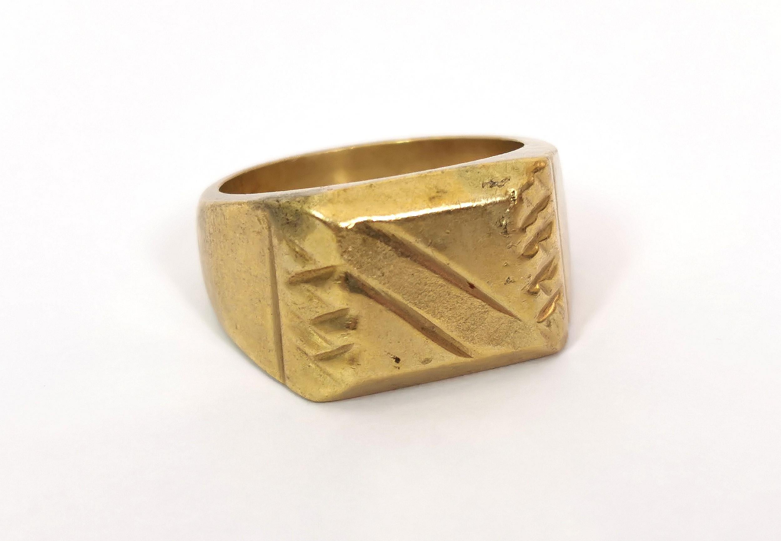 Retro Vintage 18k gold plated signet ring, c1970s