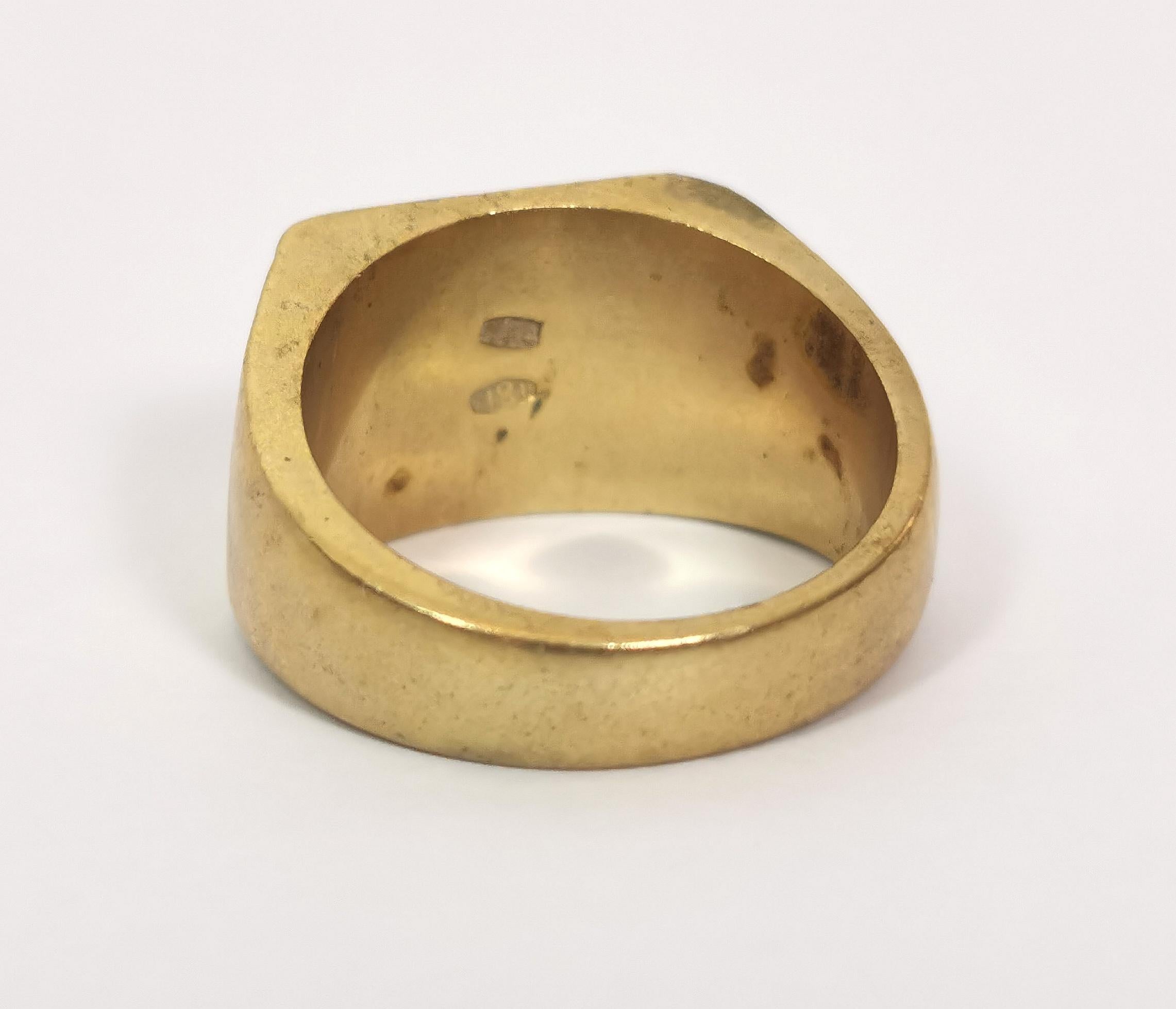 Vintage 18k gold plated signet ring, c1970s 2