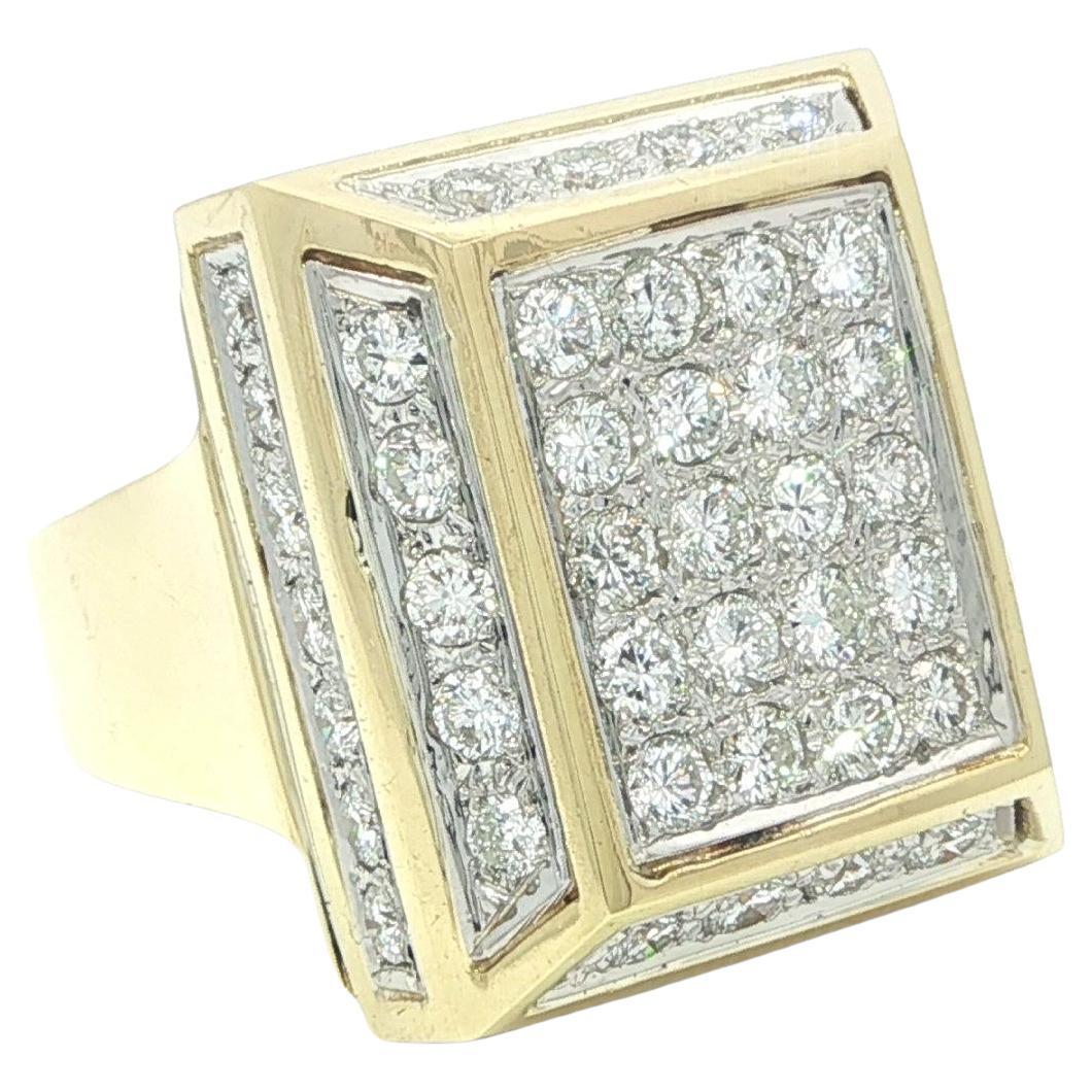 Vintage 18k Gold 
Platinum 1.92ctw Diamond Large Boxy Geometric Platter Ring en vente