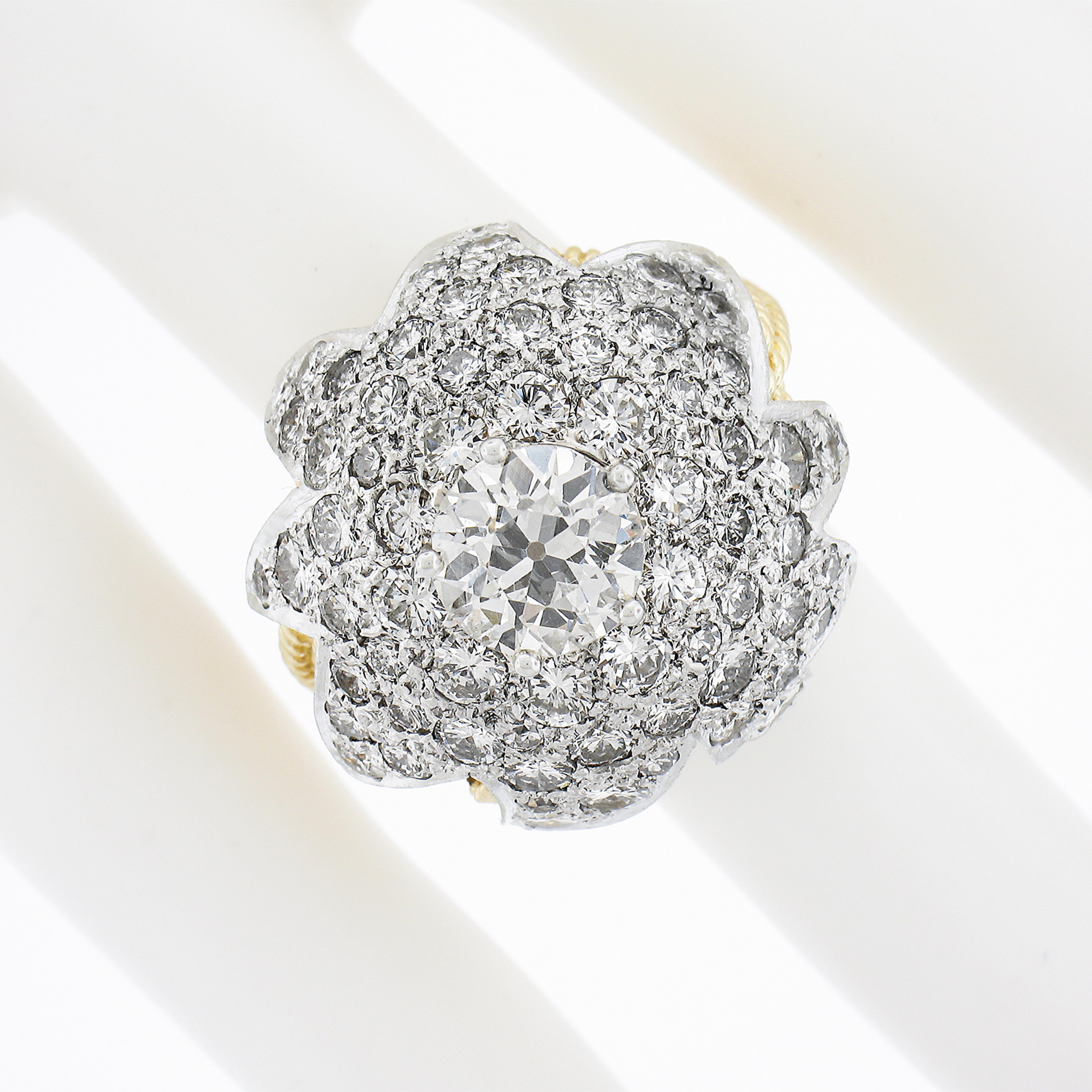 Anello da cocktail d'epoca in oro 18k e platino GIA Old Diamond Floral Star Wire Work In condizioni ottime in vendita a Montclair, NJ
