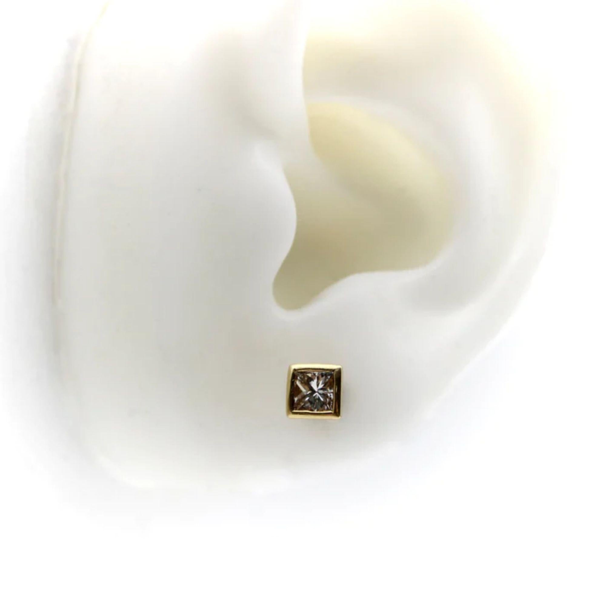 Vintage 18K Gold Princess Cut Diamond Earrings In Good Condition In Venice, CA