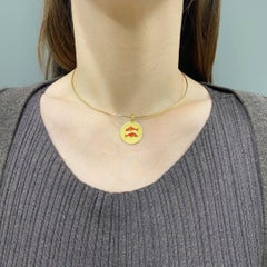 Vintage 18k Gold Red Enamel Pisces Zodiac Medallion Pendant Necklace