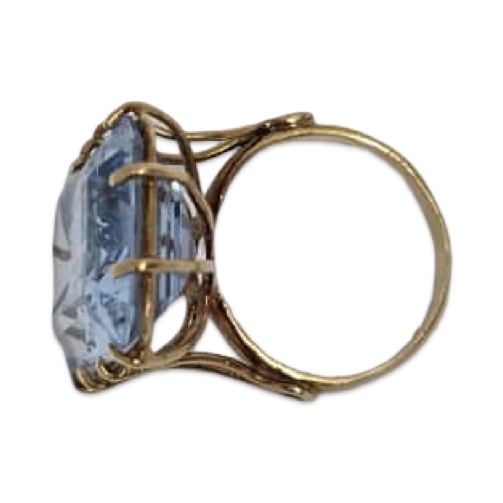 Vintage 18K Gold Ring mit 20ct Aquamarin Mid-Century Smaragd-Schliff Statement im Angebot 1