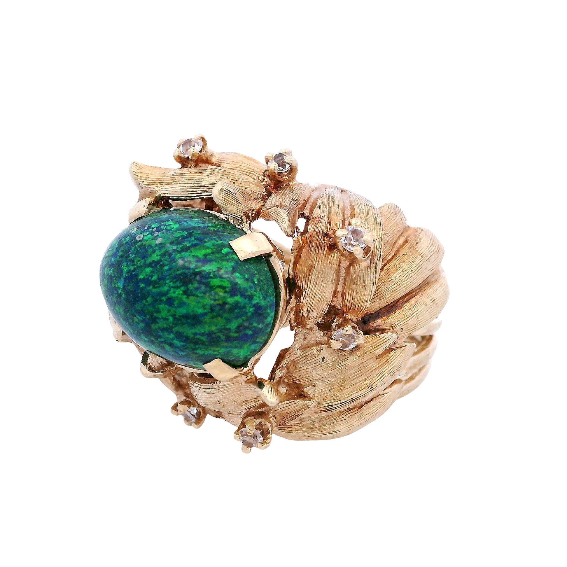 Vintage  18k Gold Ring with Black Opal & Diamonds For Sale 1