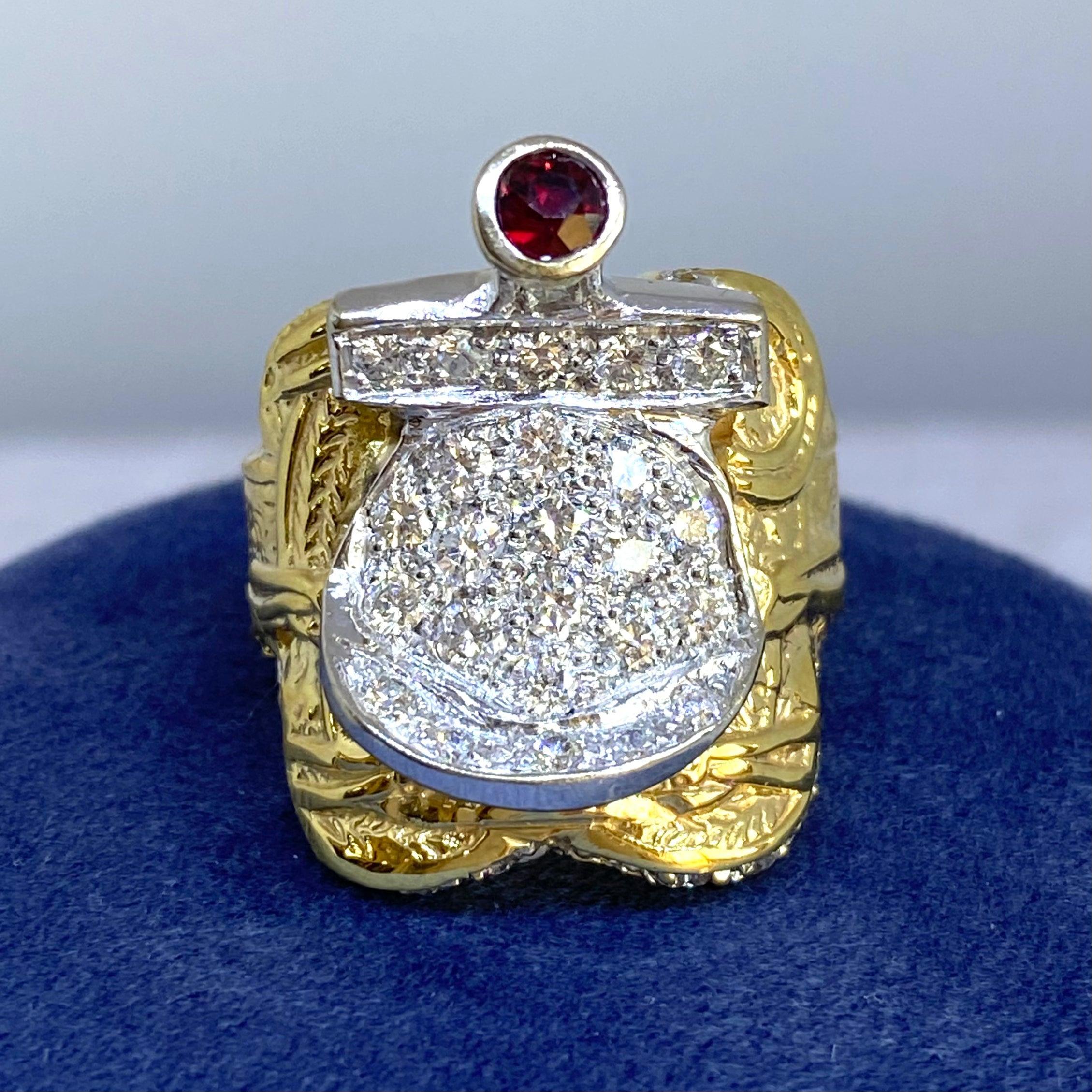 Vintage 18K Gold Ruby and Diamond Saddle Ring In Good Condition For Sale In Henderson, NV