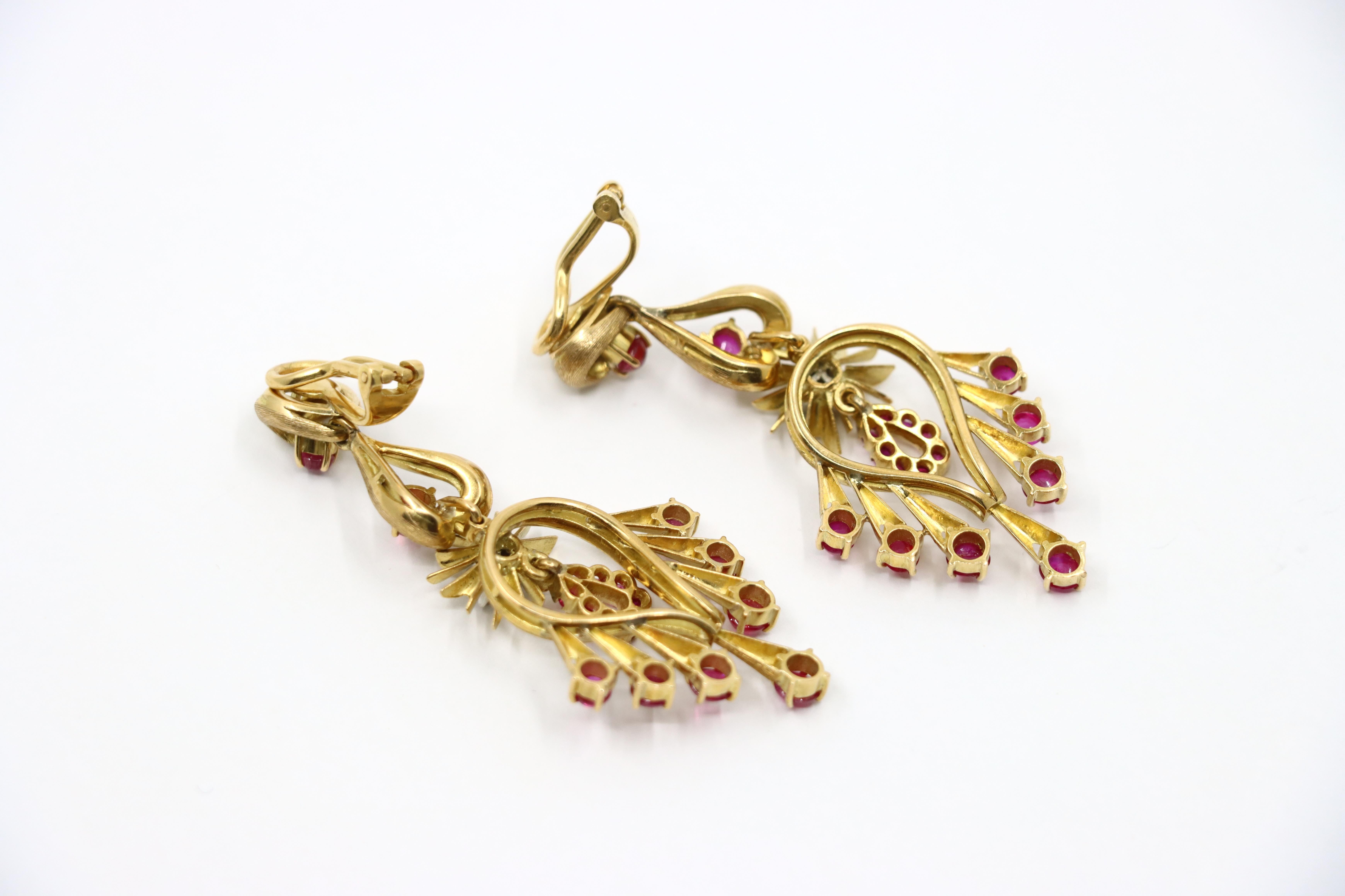 Vintage 18K Gold Ruby Diamonds Chandelier Earrings For Sale 2