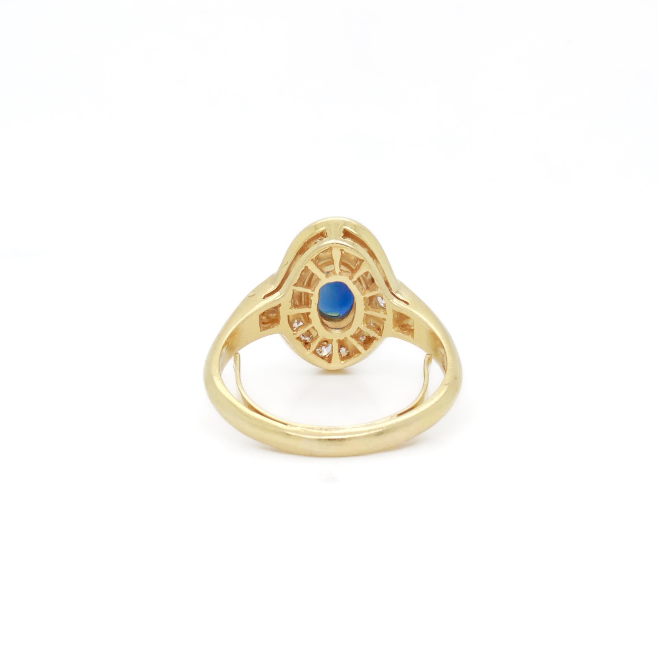 Vintage 18K Gold, Sapphire, and Diamond Cocktail Ring For Sale 3