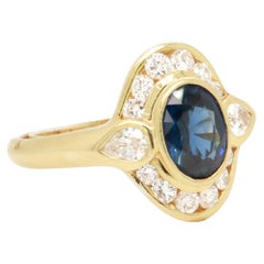 Cocktail-Ring aus 18 Karat Gold, Saphir und Diamant