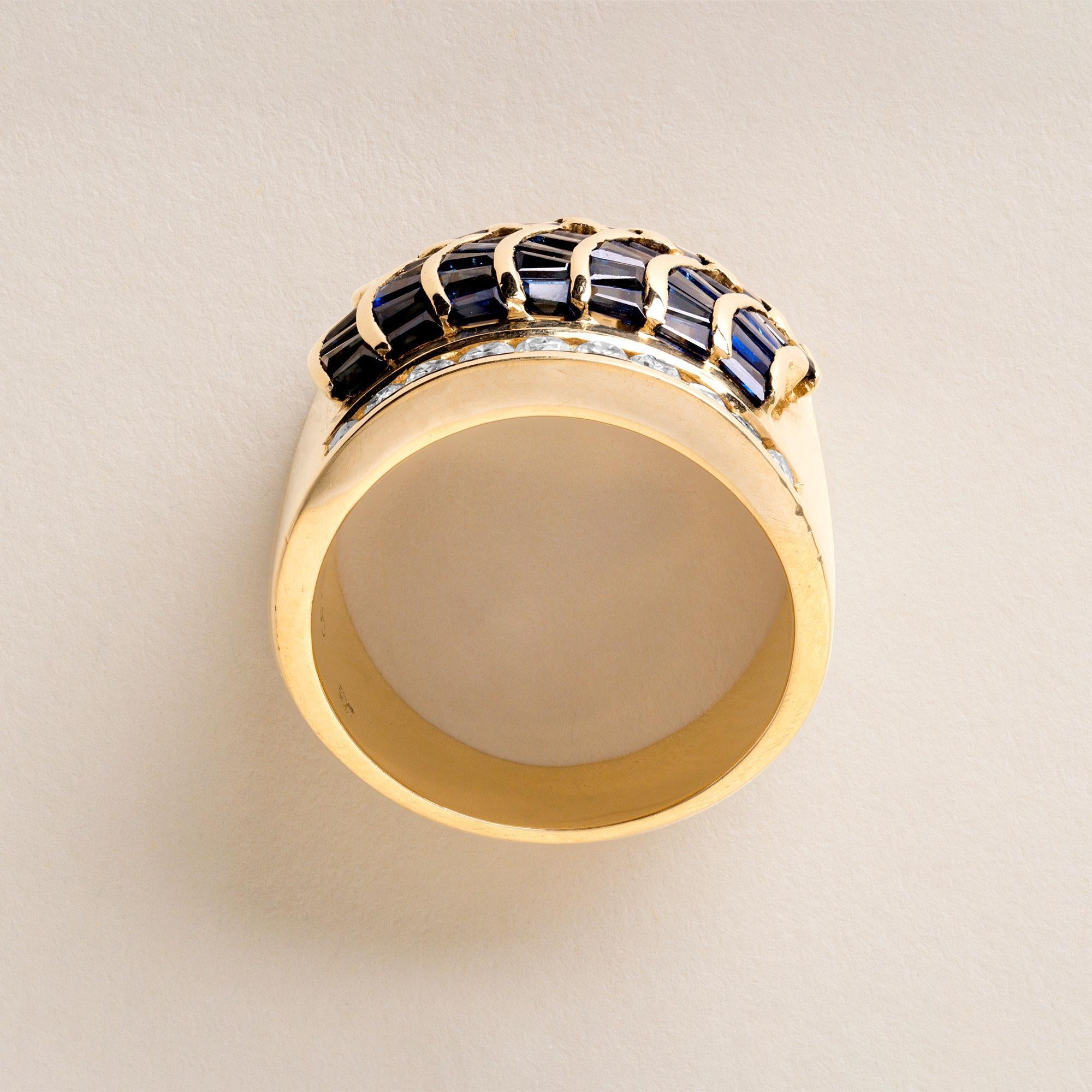 Taille baguette Vintage 18K Gold Sapphire Baguette Wave Channel Set Diamond Wide Band Ring en vente