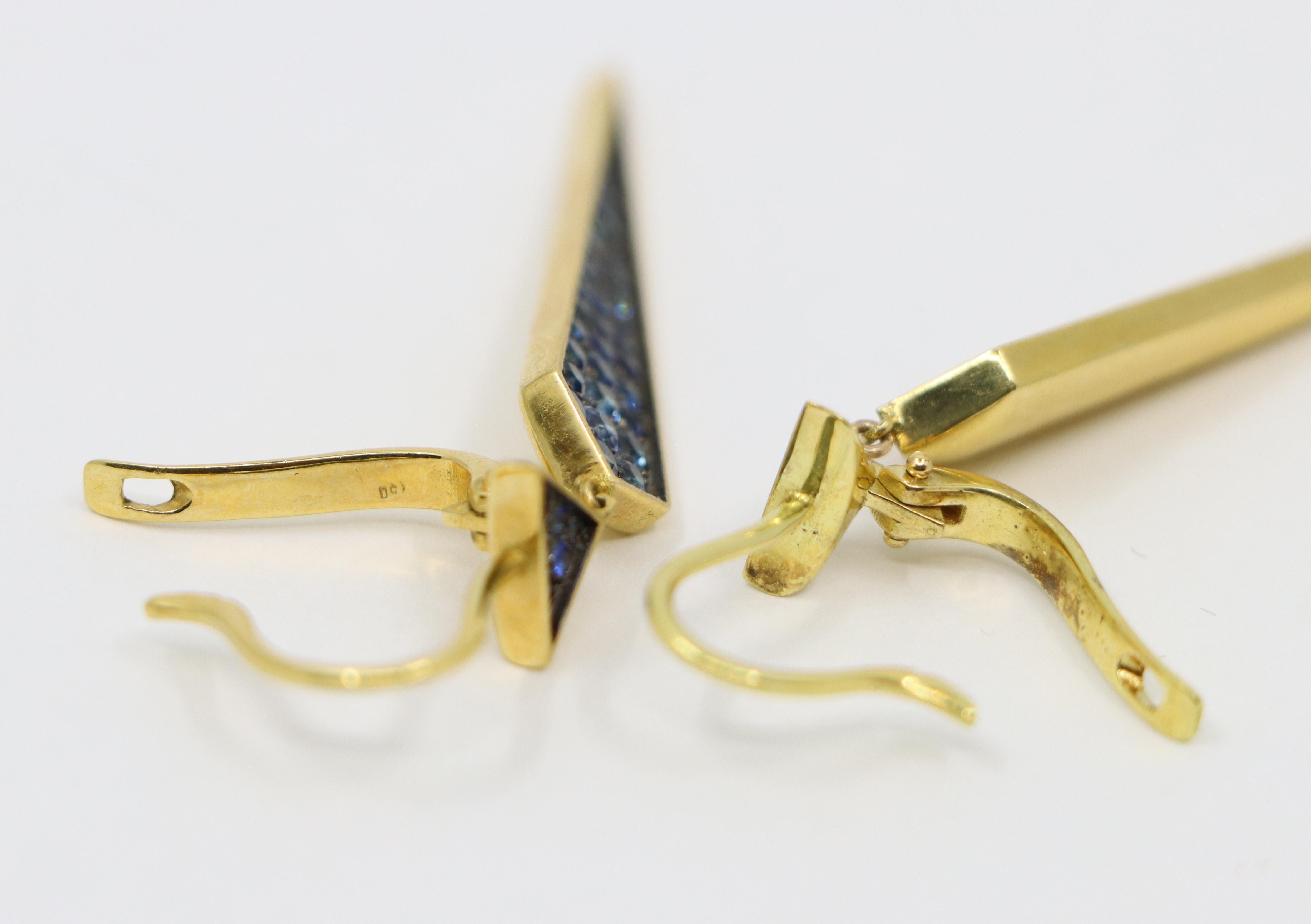 Pendiente vintage de zafiro de oro de 18 quilates en venta 9