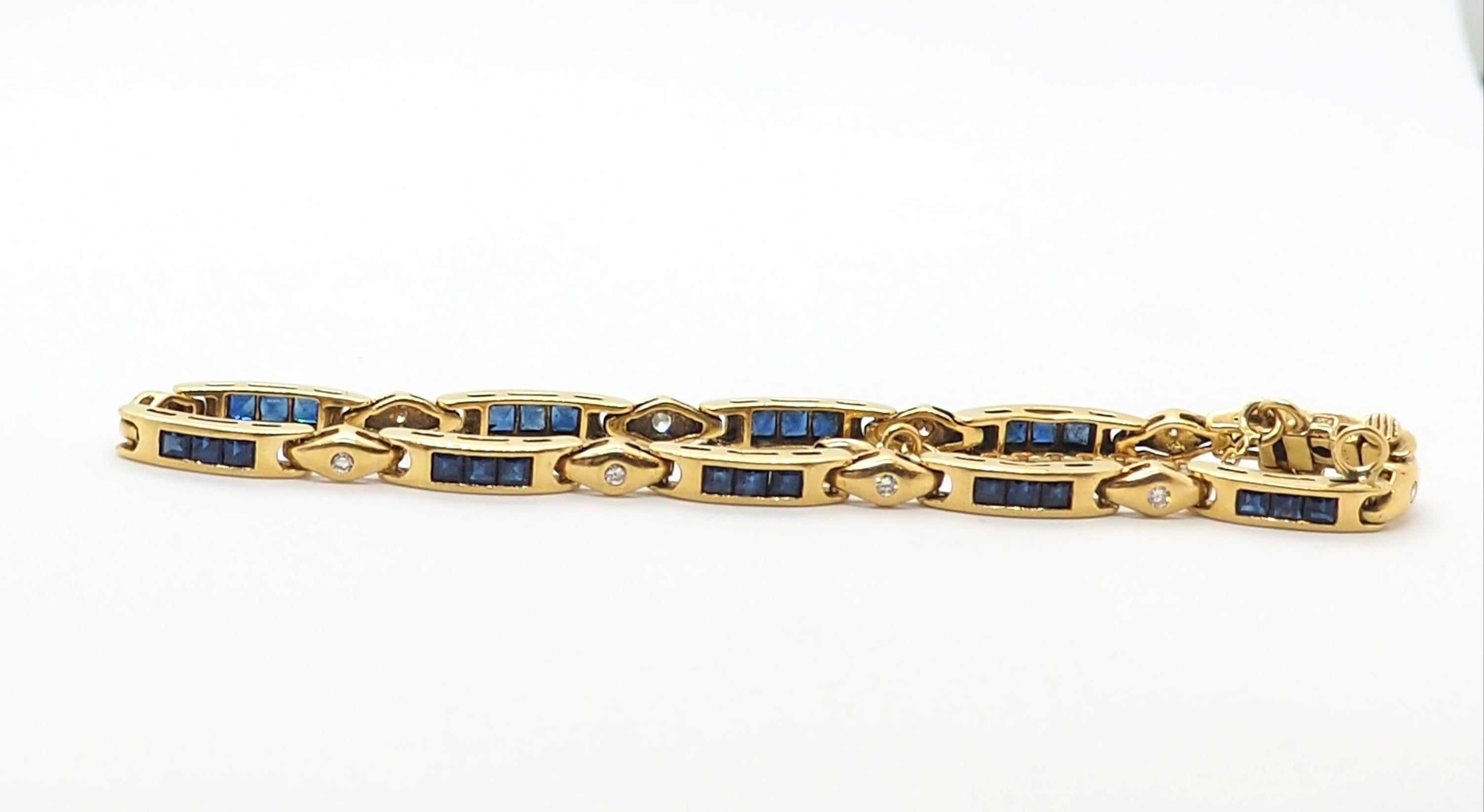 Rétro Bracelet vintage en or jaune 18 carats avec saphirs en vente
