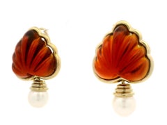 Vintage 18k Gold Scallop Carved Orange Stone & Pearl Dangle Drop Omega Earrings