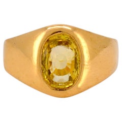 Vintage 18k Gold Signet Ring, 2.5ct Natural Light Yellow Ceylon Sapphire