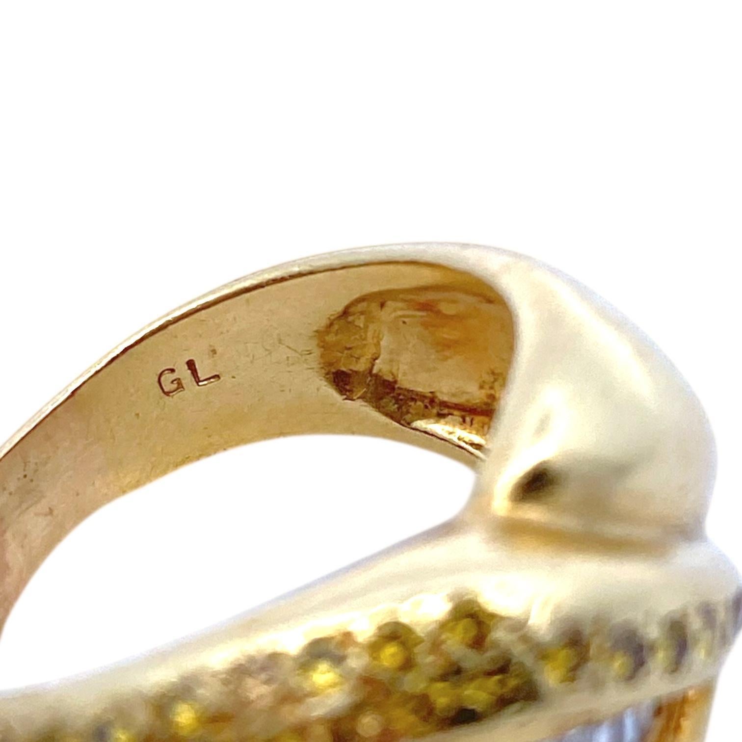 Anello vintage in oro 18 carati con diamanti bianchi e gialli in stile serpente in vendita 2
