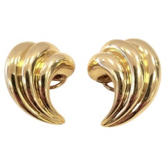Vintage 18K Gold Swirl Wing Earrings