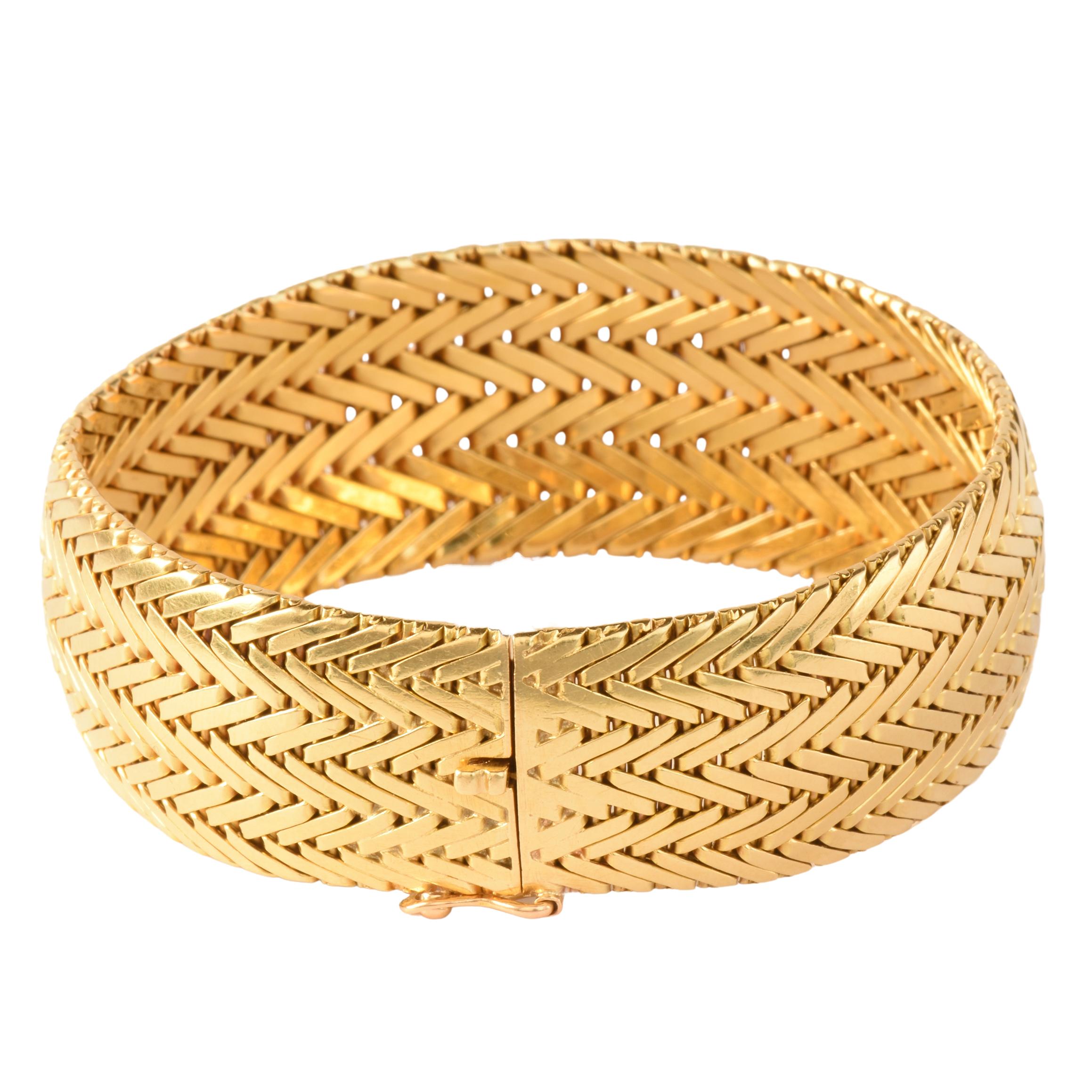 Vintage 18k Gold Tapered Woven Bracelet by Georges L’Enfant In Good Condition For Sale In Wilmslow, GB