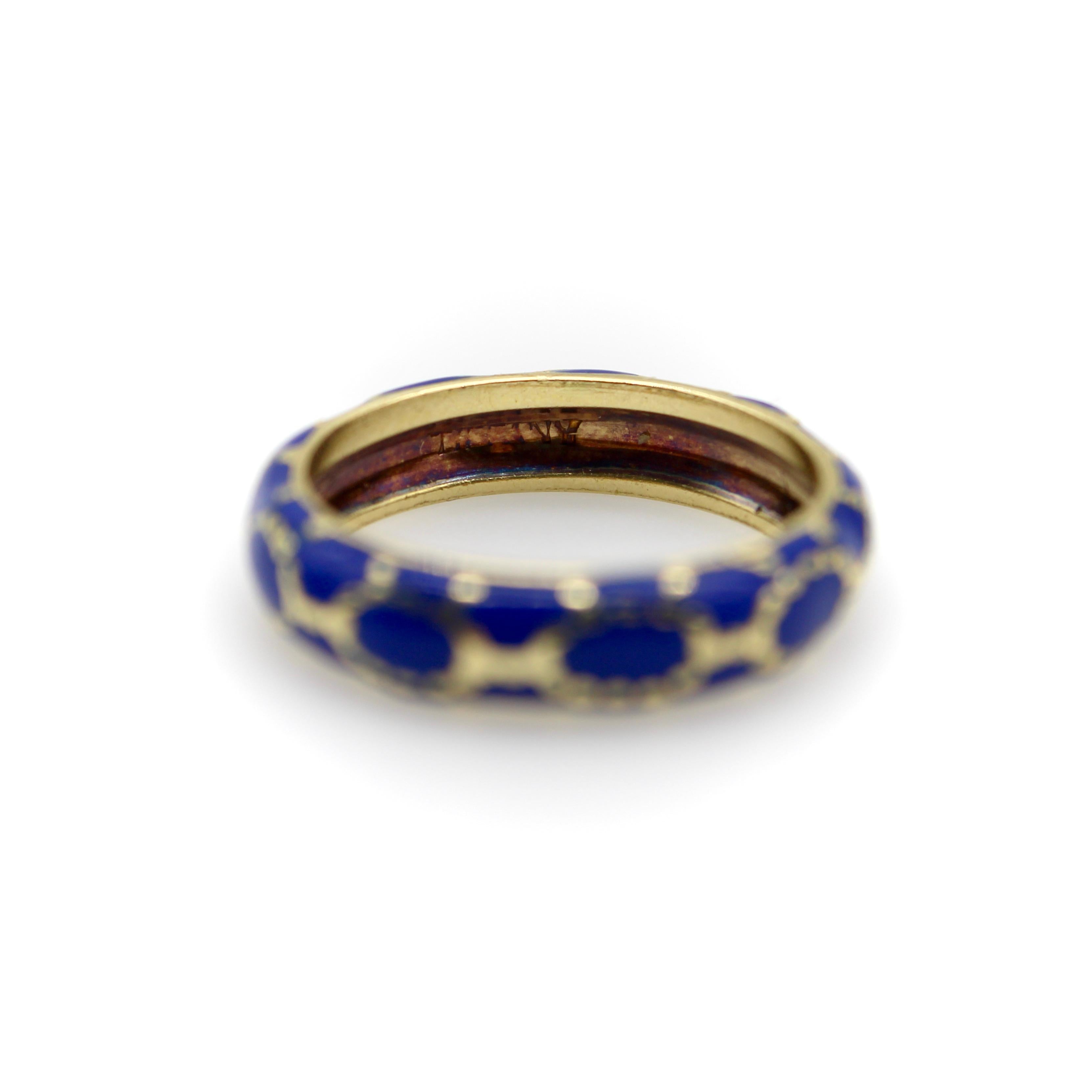 Vintage 18K Gold Tiffany & Co. Blue Enamel Ring / Band en Bueno estado para la venta en Venice, CA