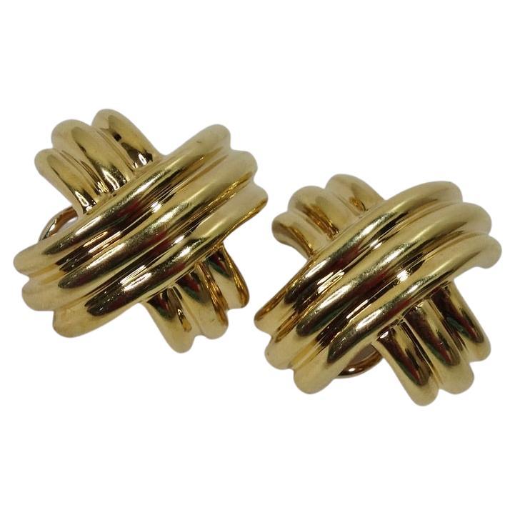 18 Karat Gold Tiffanys Ohrringe mit Ohrringen