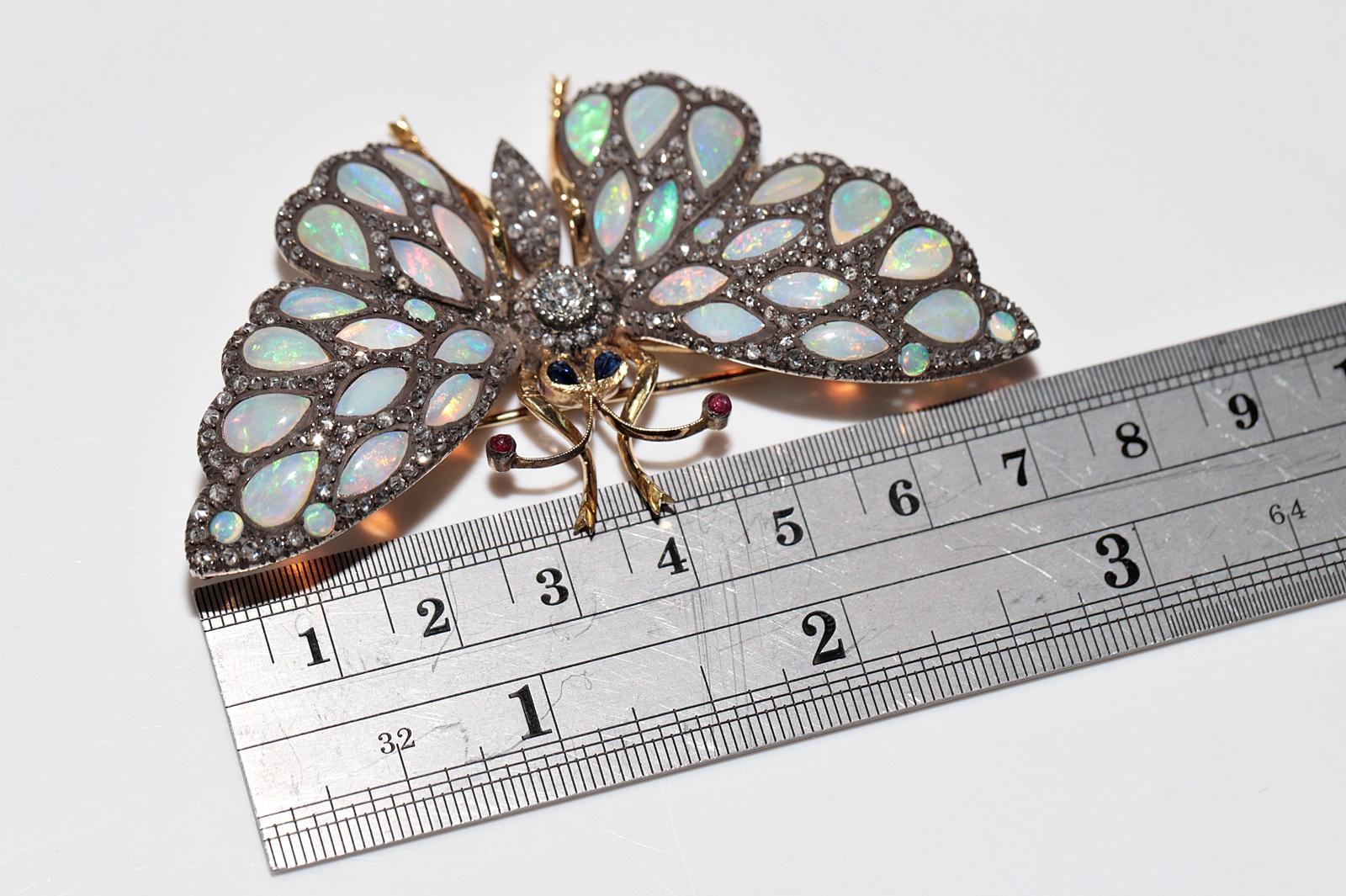 18 Karat Gold Top Silber Vintage  Natürlicher Diamant und Opal Schmetterling Brosche im Angebot 9