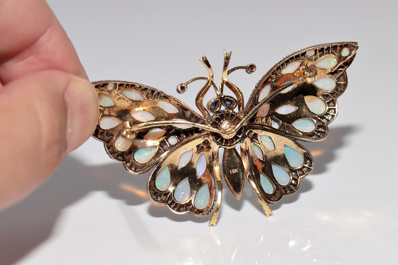18 Karat Gold Top Silber Vintage  Natürlicher Diamant und Opal Schmetterling Brosche im Angebot 3