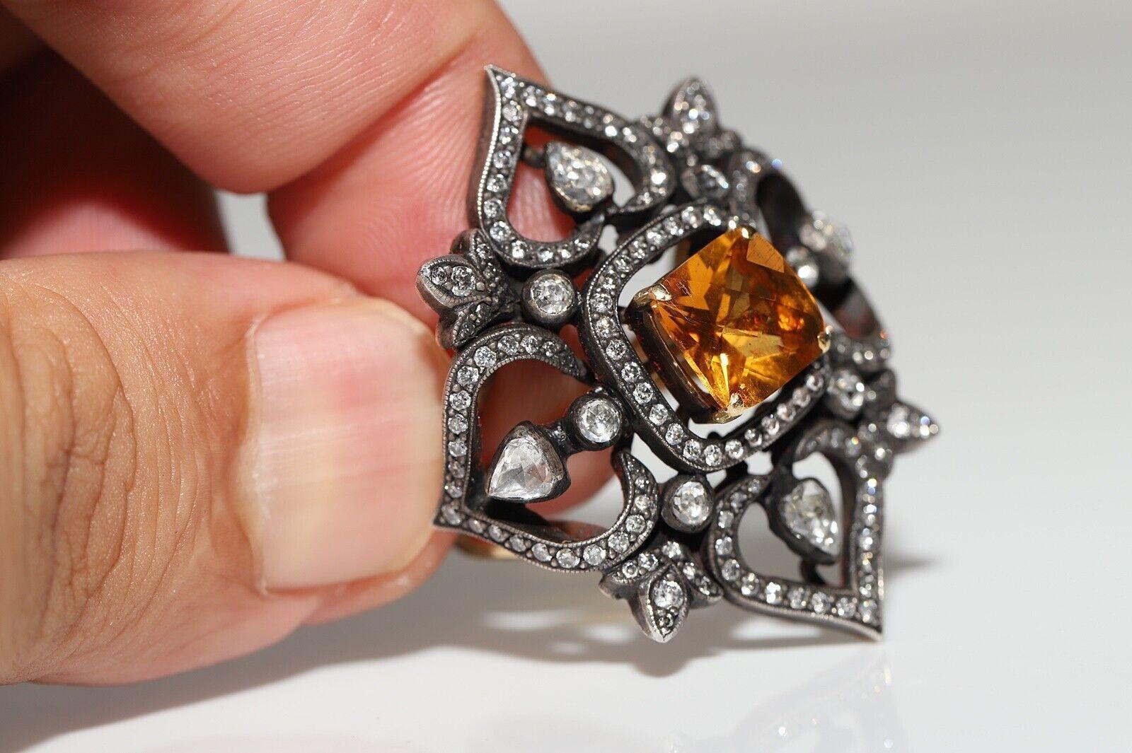Vintage 18k Gold Top Silver Natural Diamond And Topaz Decorated Strong Ring  For Sale 1