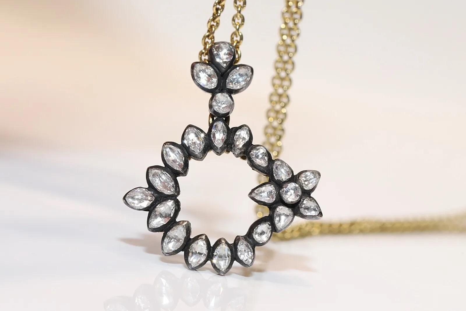 Vintage 18k Gold Top Silver Natural Rose Cut Diamond Moon Star Pendant Necklace In Good Condition For Sale In Fatih/İstanbul, 34