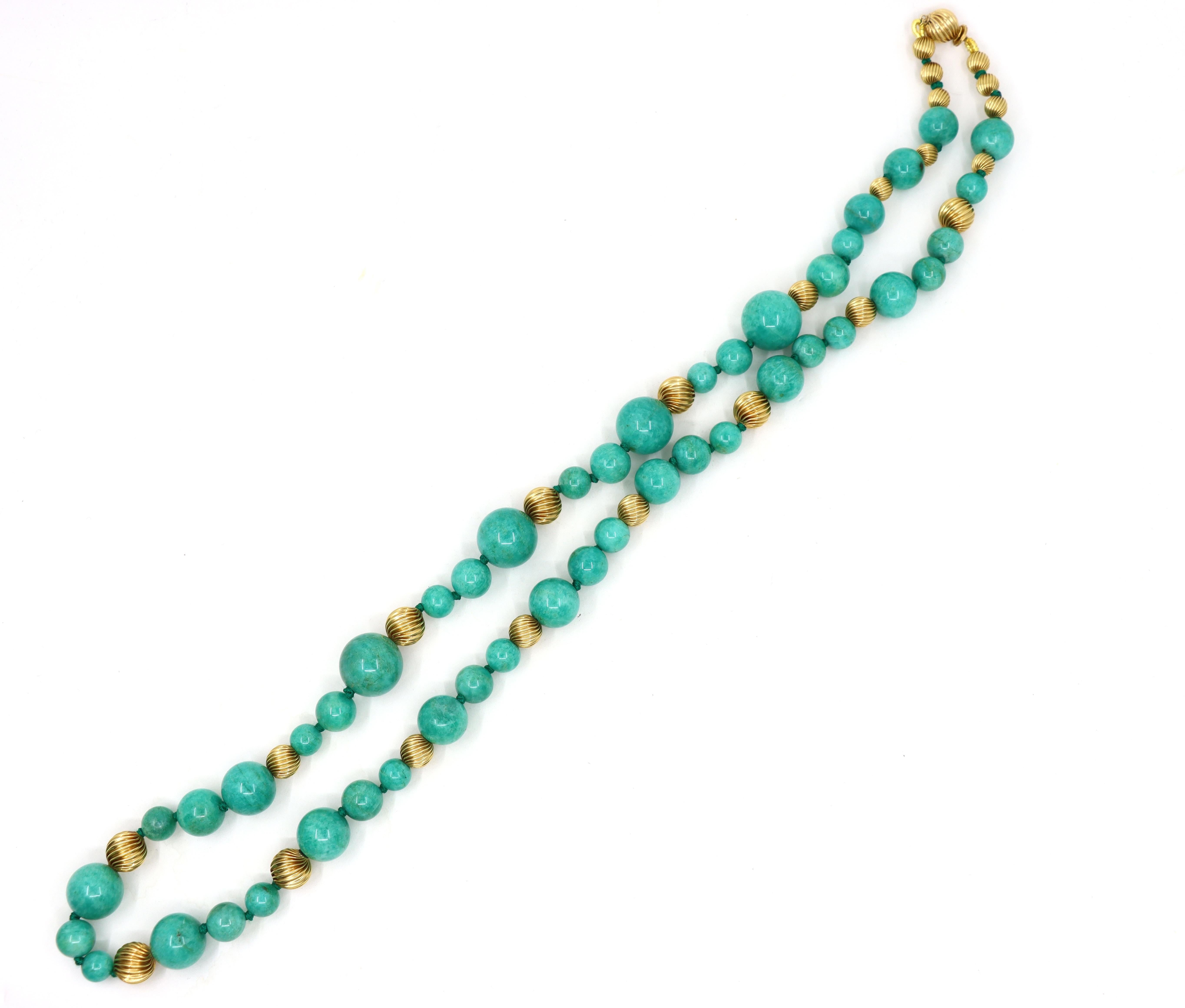Vintage 18K Gold Turquoise Beads Necklace In Good Condition For Sale In Flushing, NY
