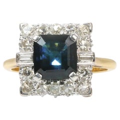 Vintage 18K golden ring with 1.80ct sapphire and diamonds.