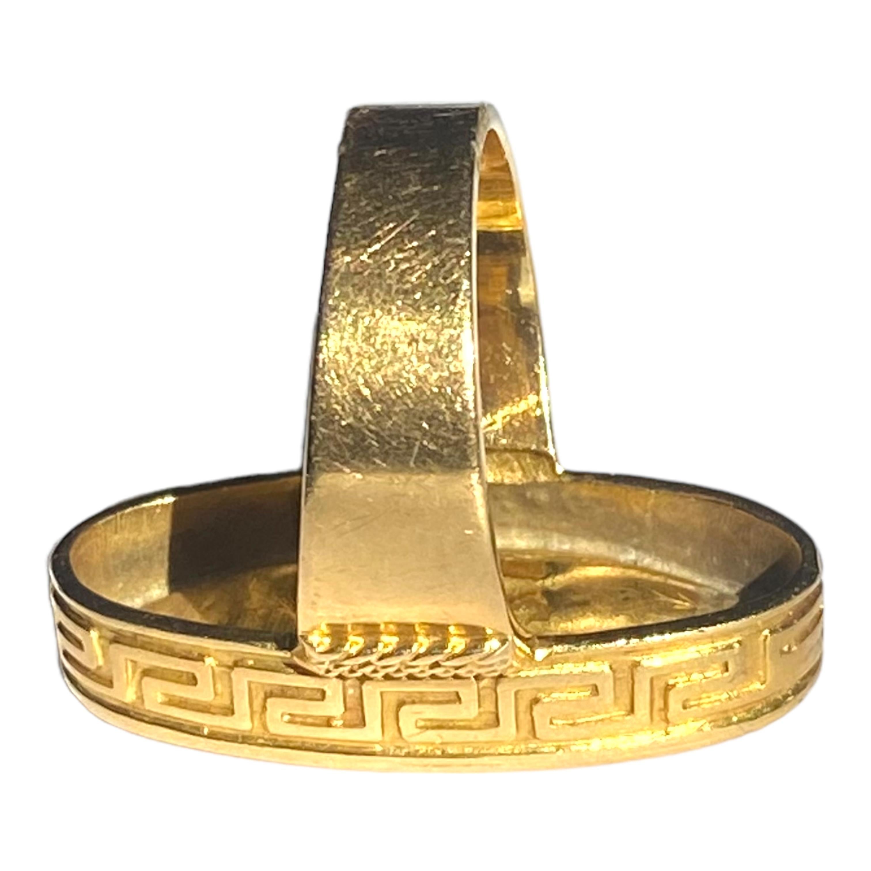 Vintage 18K Greek Key Oval Cameo Style Ring 1