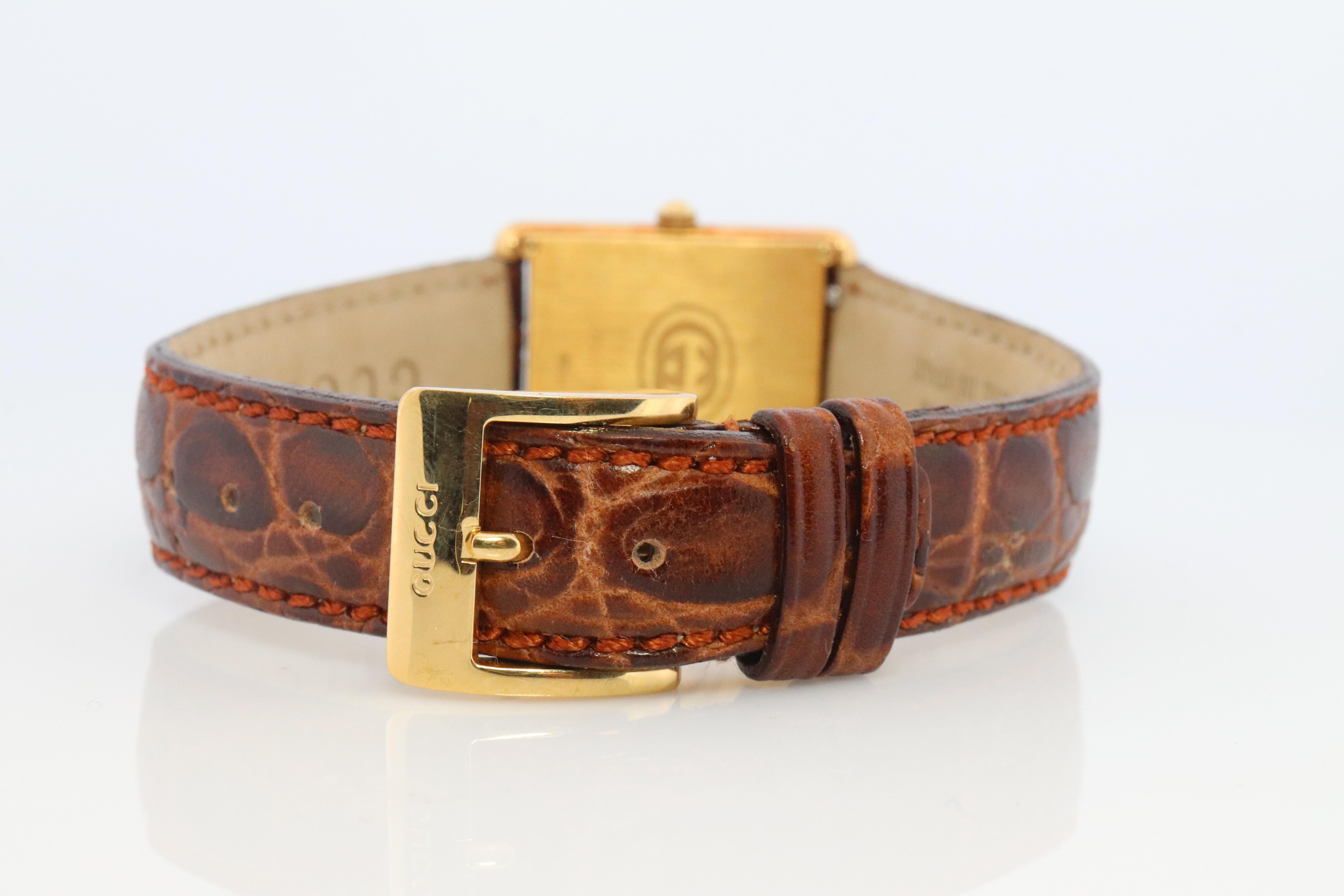 Vintage 18k Gucci Tank Uhr. 18k Gelbgold Gucci 710L Armbanduhr. 4