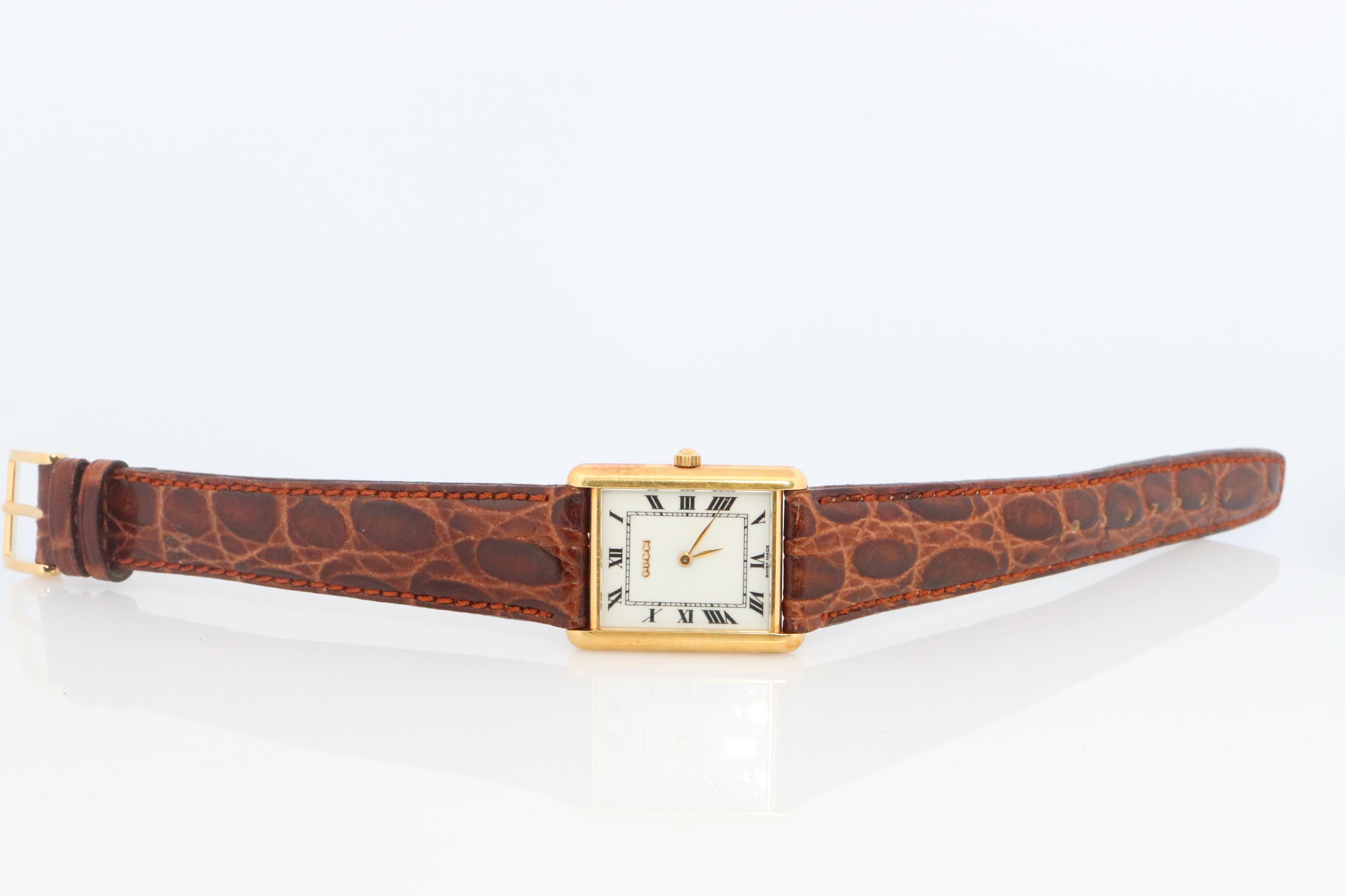 Vintage 18k Gucci Tank Uhr. 18k Gelbgold Gucci 710L Armbanduhr. 3