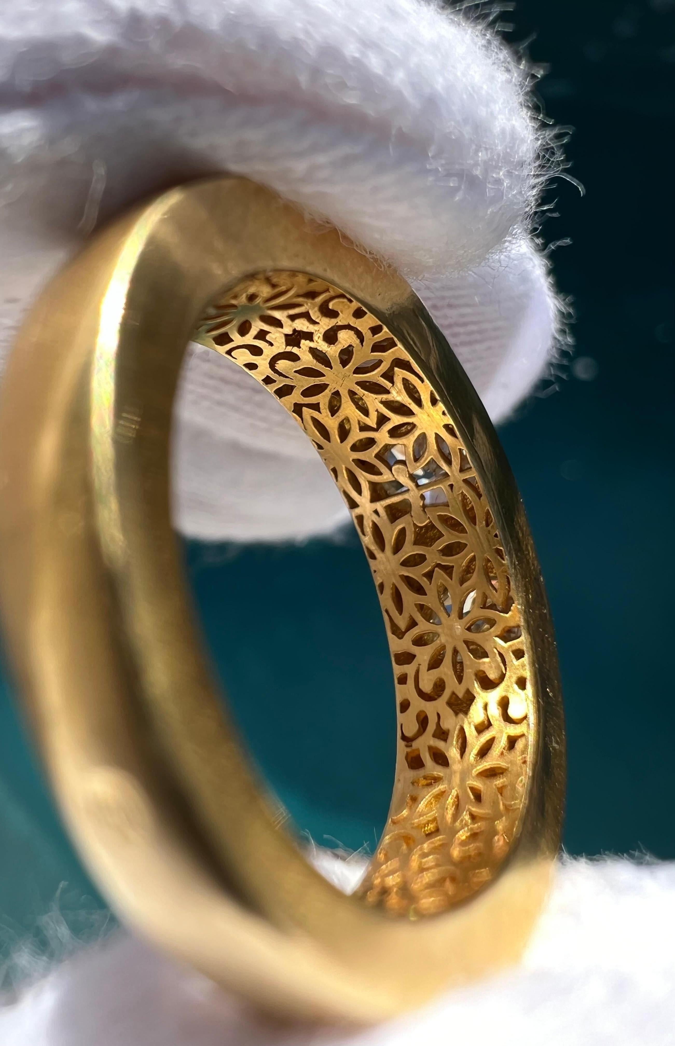 Oval Cut Vintage 18k Old Cut Oval Diamond Gypsy Ring For Sale