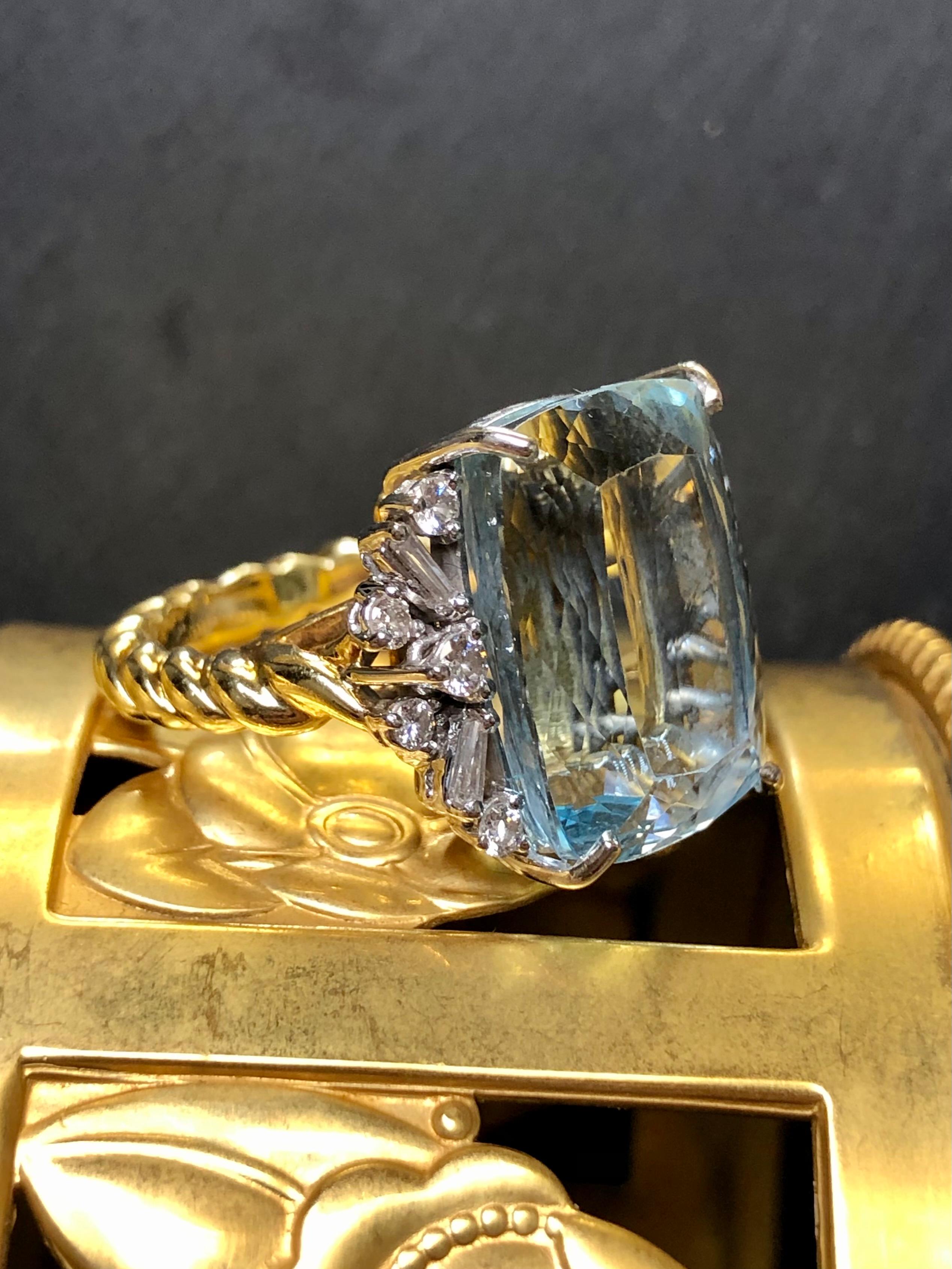 Contemporary Vintage 18K Cushion Aquamarine Baguette Diamond Rope Twist Cocktail Ring Sz 6.5 For Sale