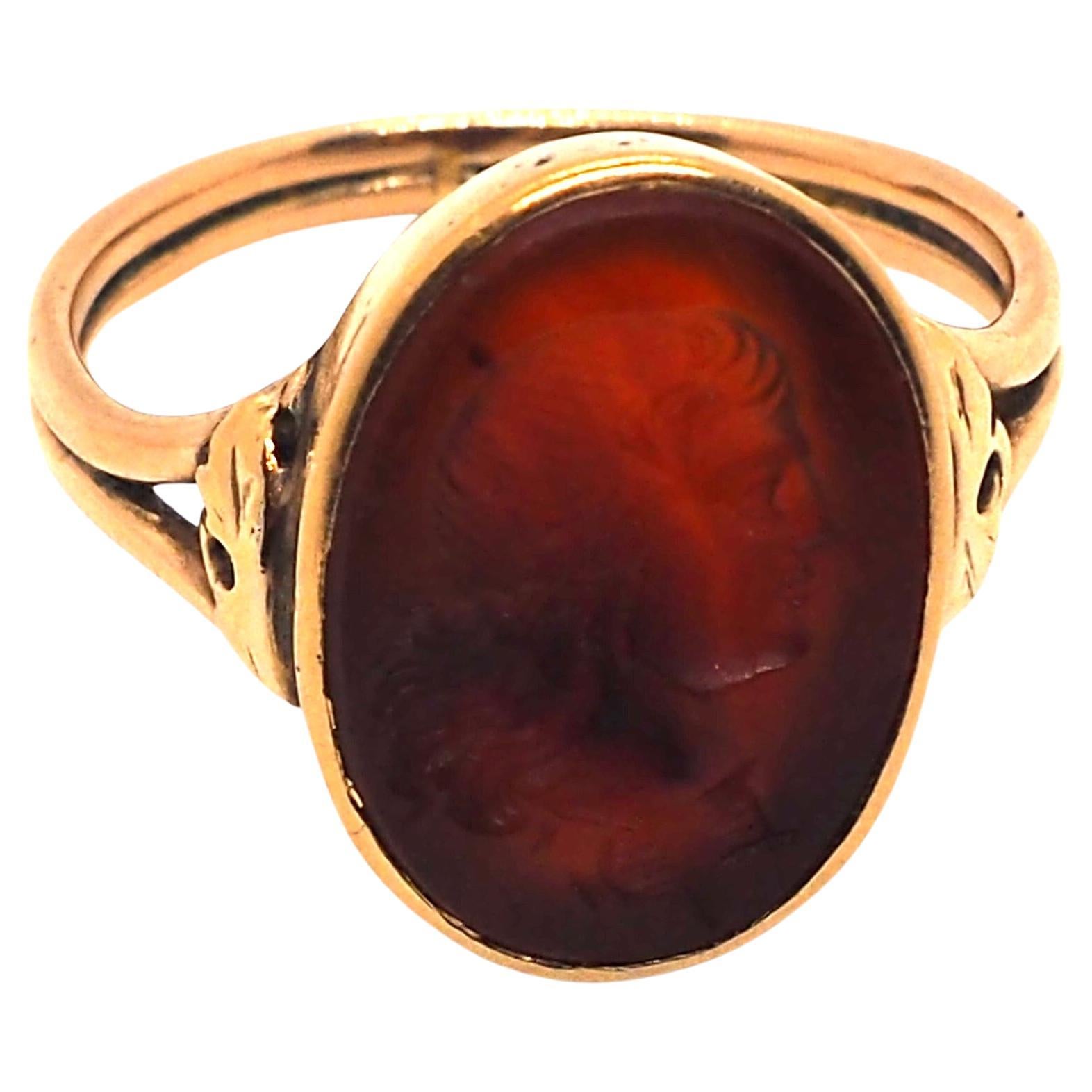 Vintage Ring Cornelian 18 K Rose solid  Gold  For Sale