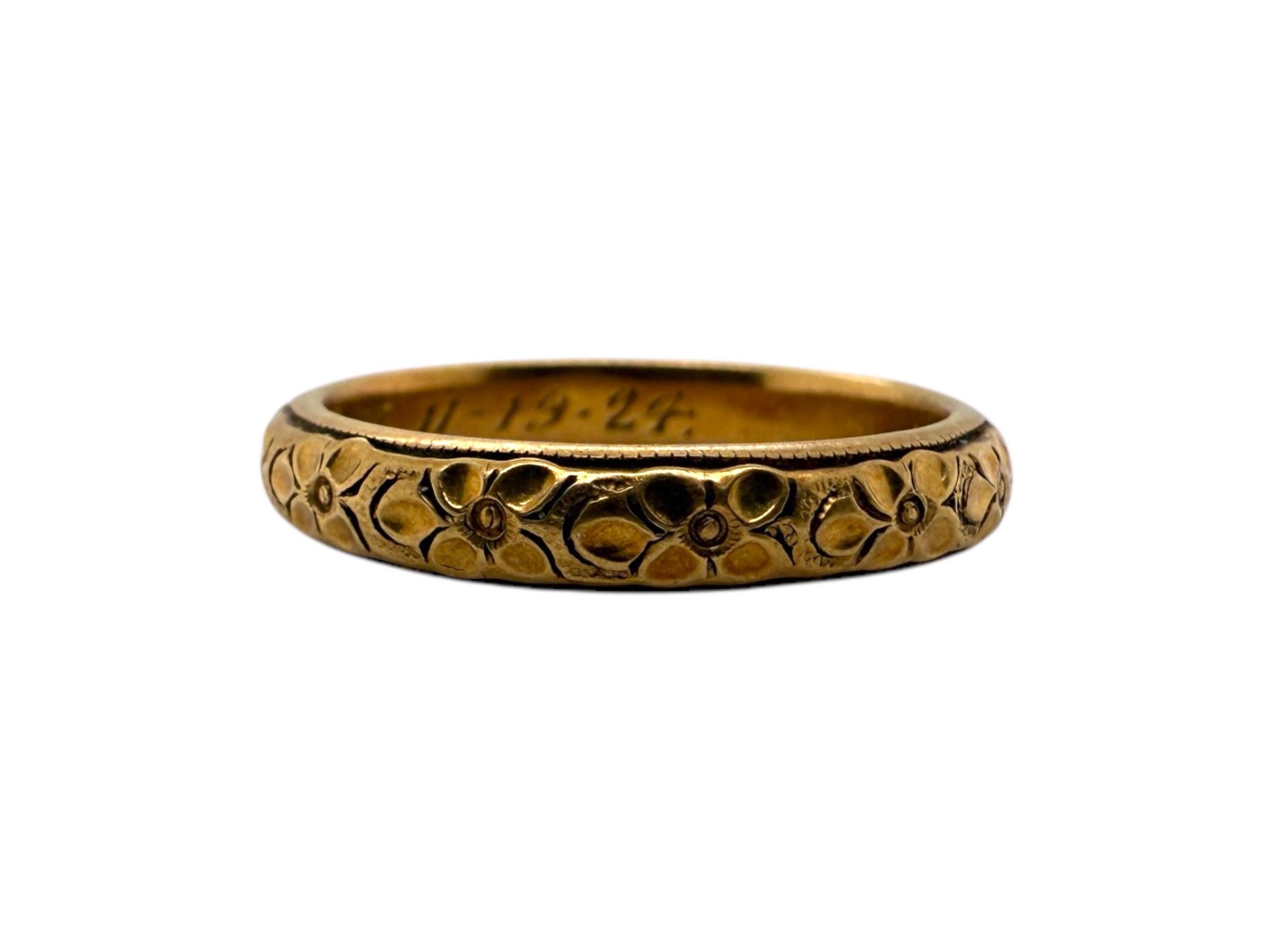Vintage 18K Rose Gold Engraved Wedding Band Size 10 1