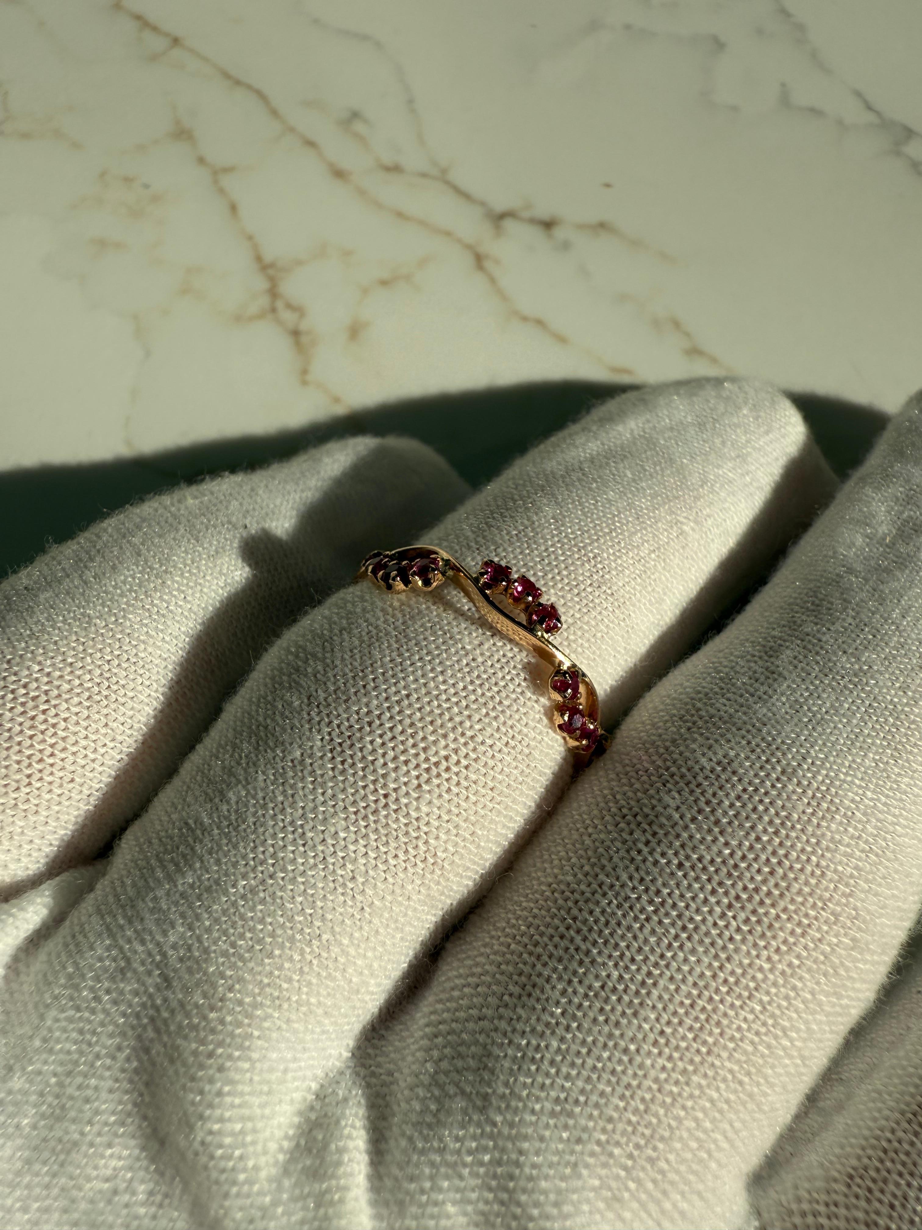 Round Cut Vintage 18K Rose Gold Ruby Eternity Band Ring. For Sale