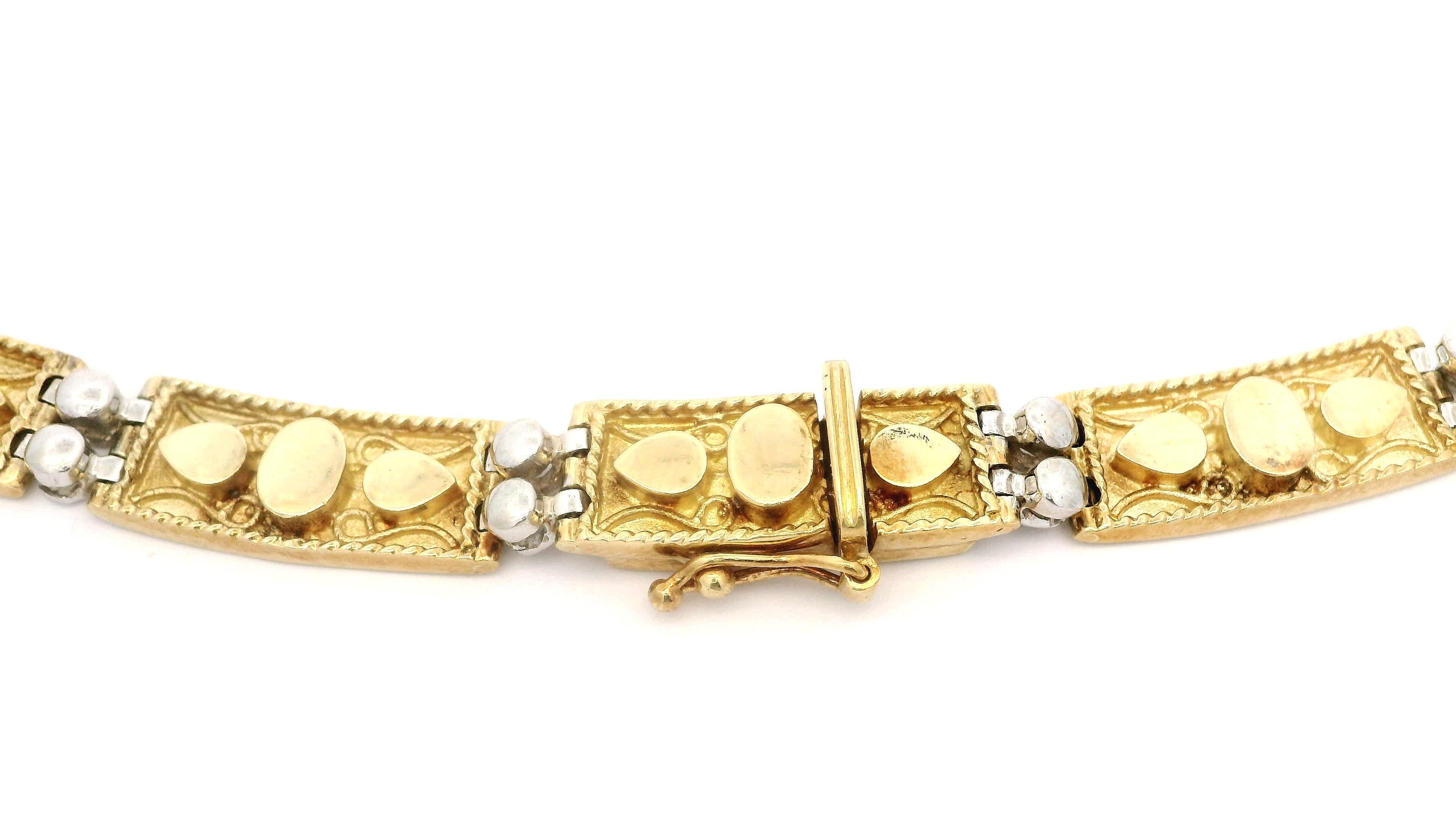 Vintage 18k Solid Gold High Quality Emerald Ruby Sapphire Diamond Link Necklace en vente 3