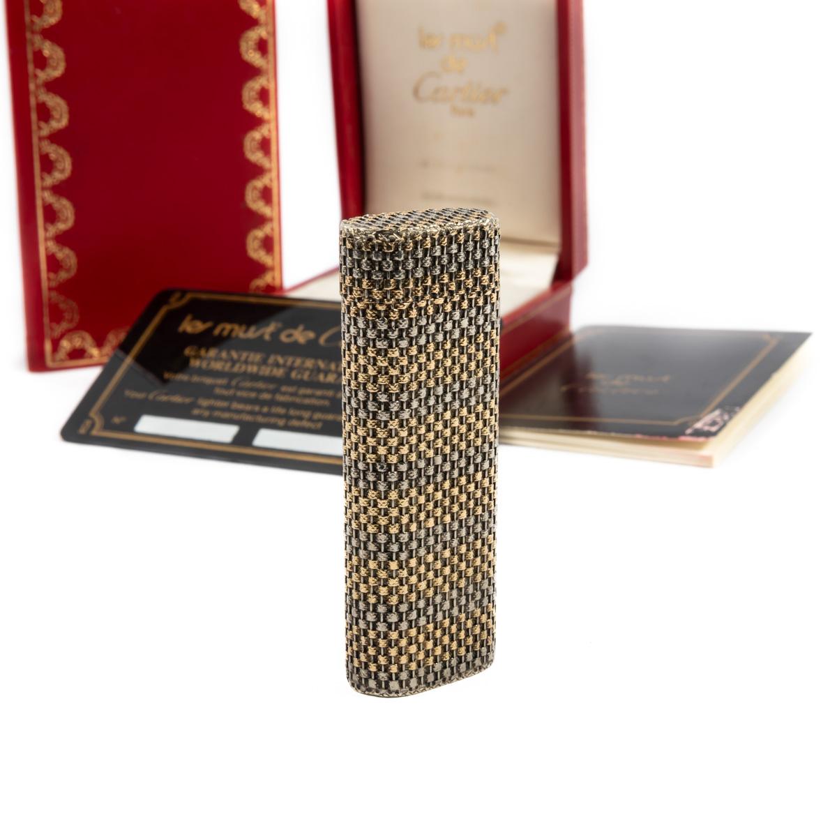 Women's or Men's Vintage 18K Solid Gold sleeved Cartier Les must Lighter Complete in box 1970s