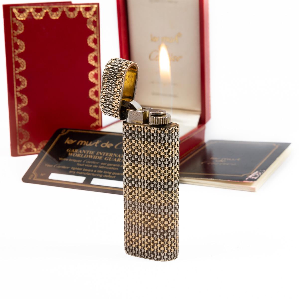 Vintage 18K Solid Gold sleeved Cartier Les must Lighter Complete in box 1970s 4