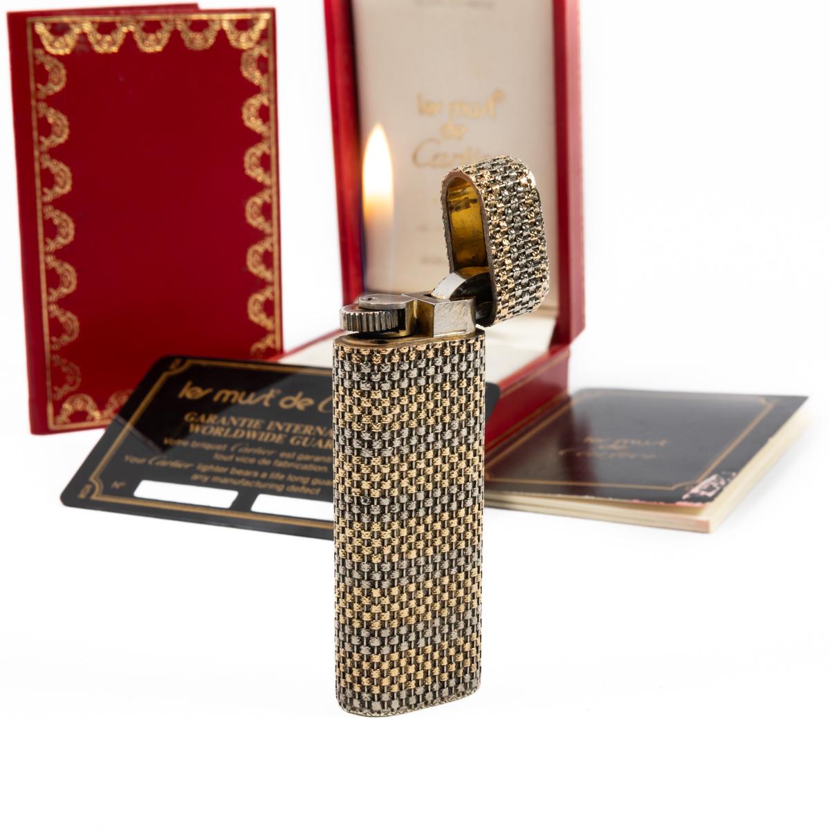 Vintage 18K Solid Gold sleeved Cartier Les must Lighter Complete in box 1970s 5